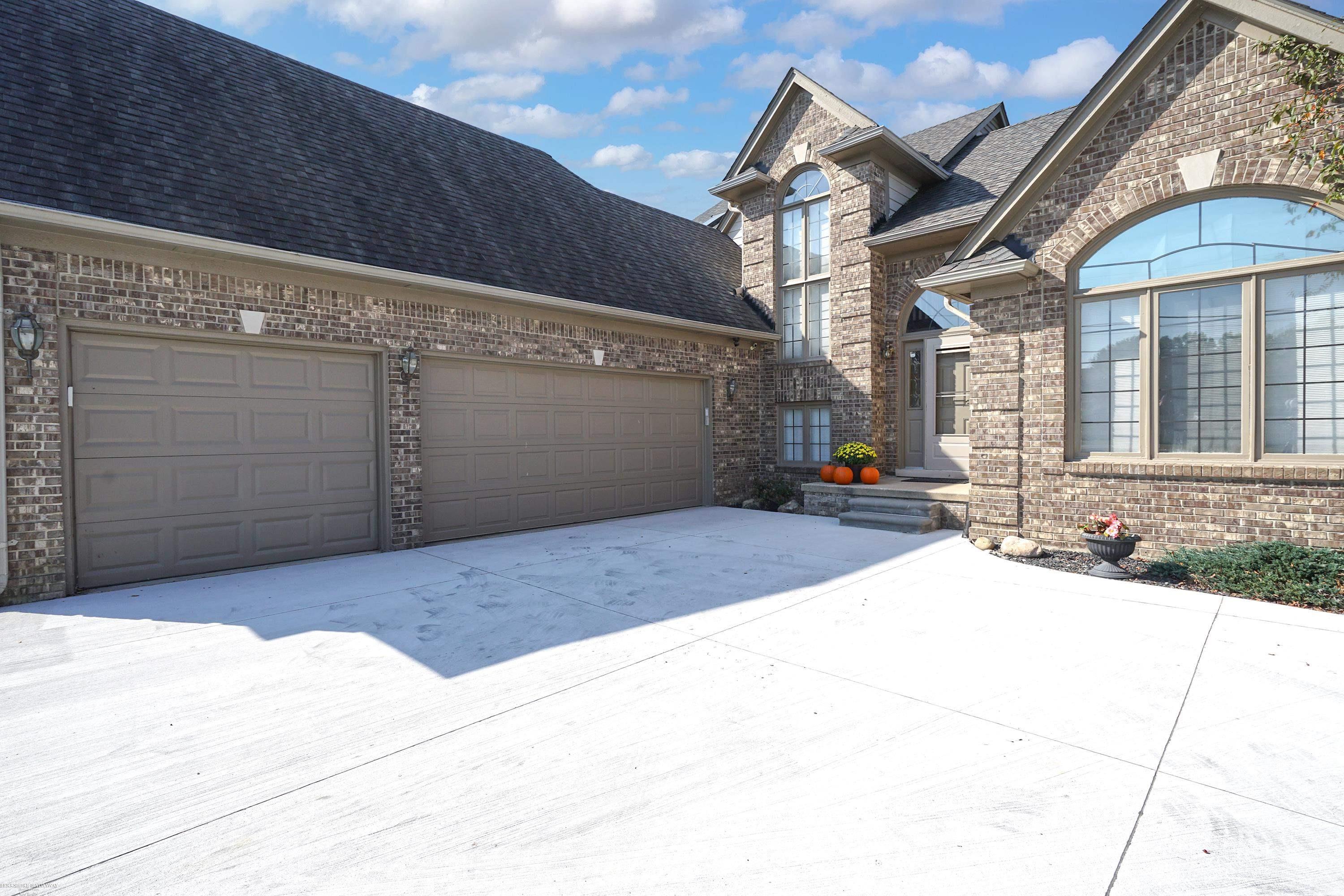 51385 Baker Road, Chesterfield, MI, 48047