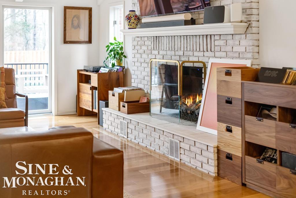 565 Lochmoor Boulevard, Grosse Pointe Woods, MI, 48236