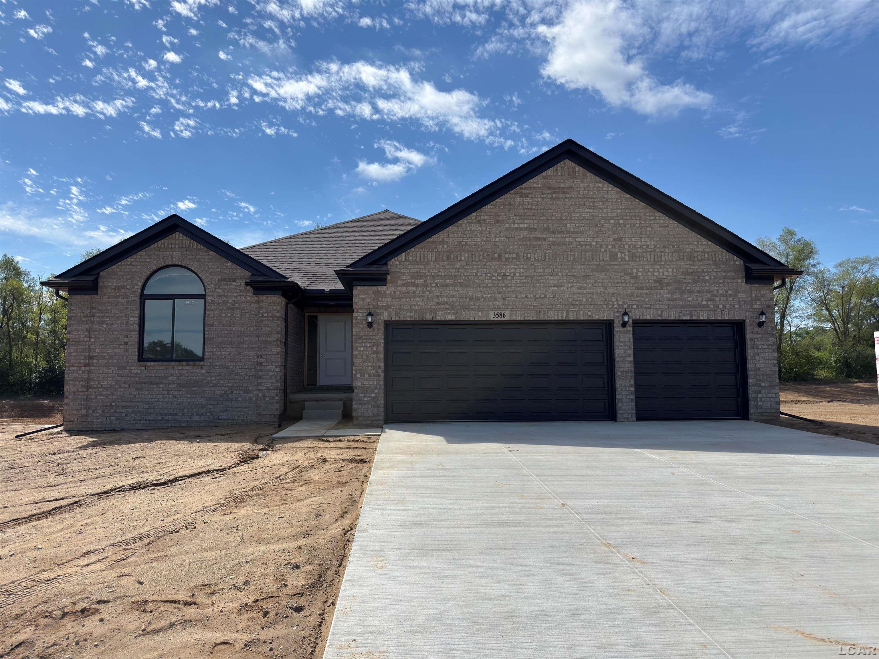 Photo 1 of Single family home for sale at 3586 Serra Dr, Raisin Township Lenawee, MI 49286 | MLS# 56050205990 | Listing updated on 2026-09-30