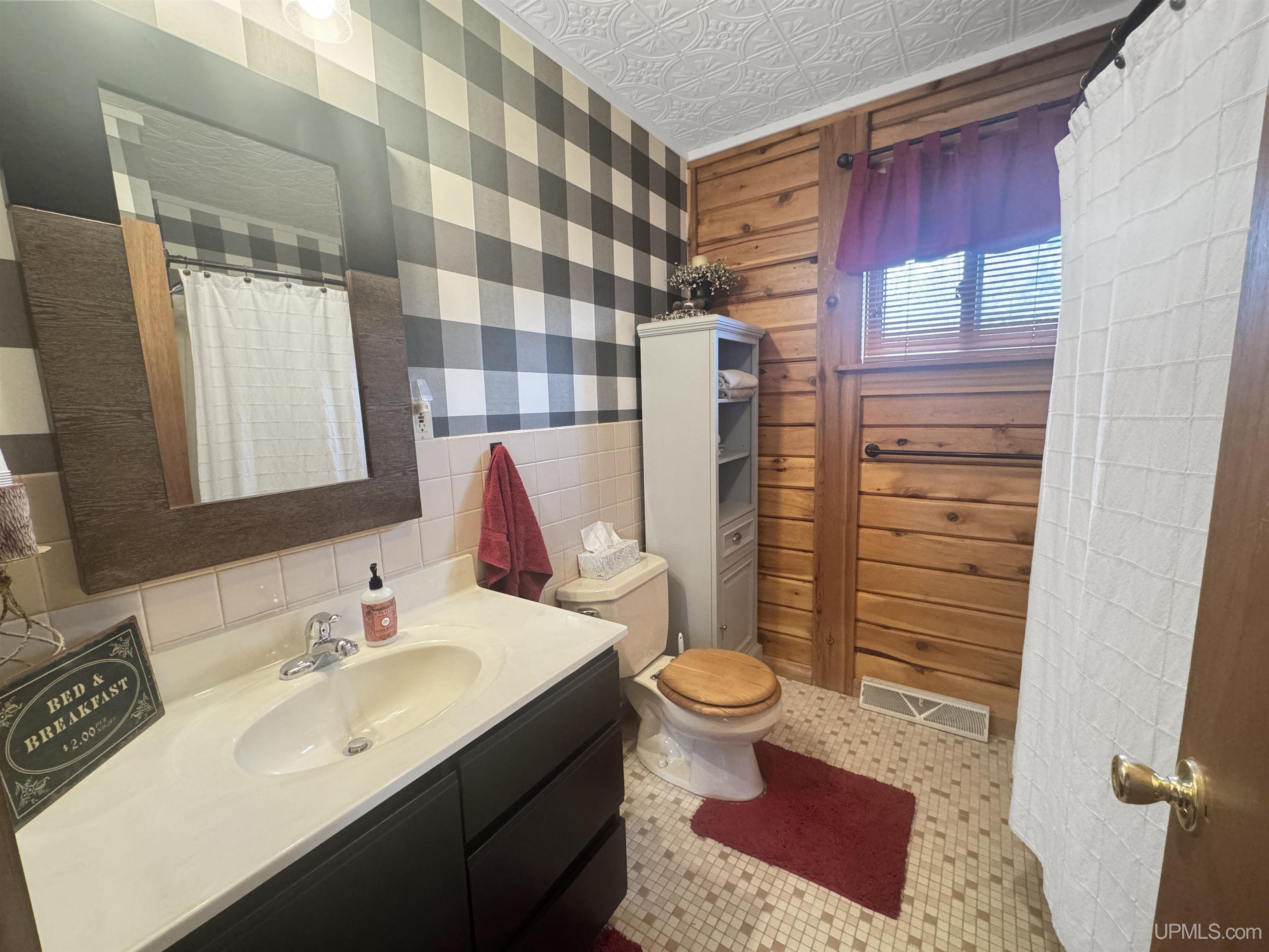 149 Jarvi Road, Crystal Falls, MI, 49920