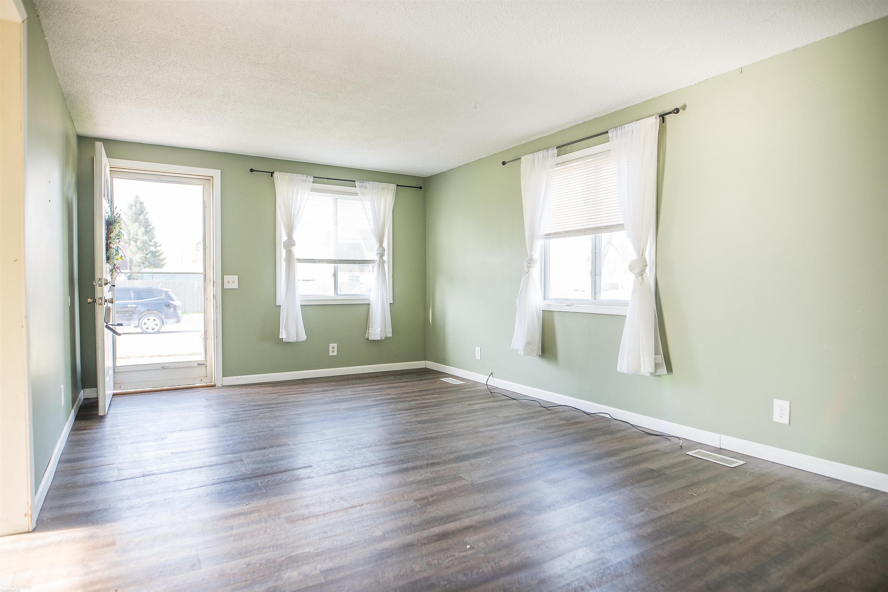 2213 Minnie Street, Port Huron, MI, 48060
