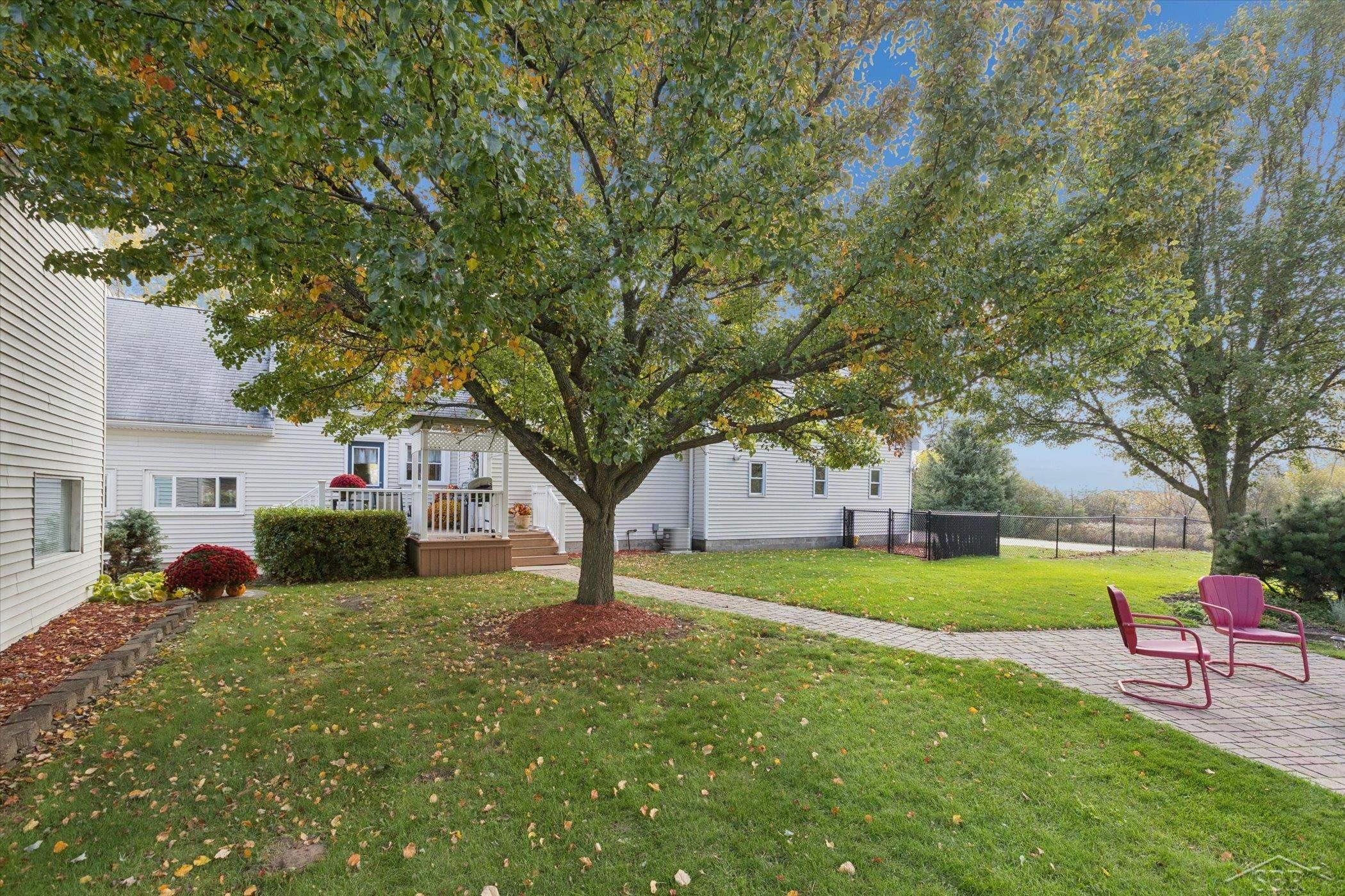 7165 Hospital Road, Freeland, MI, 48623-8648
