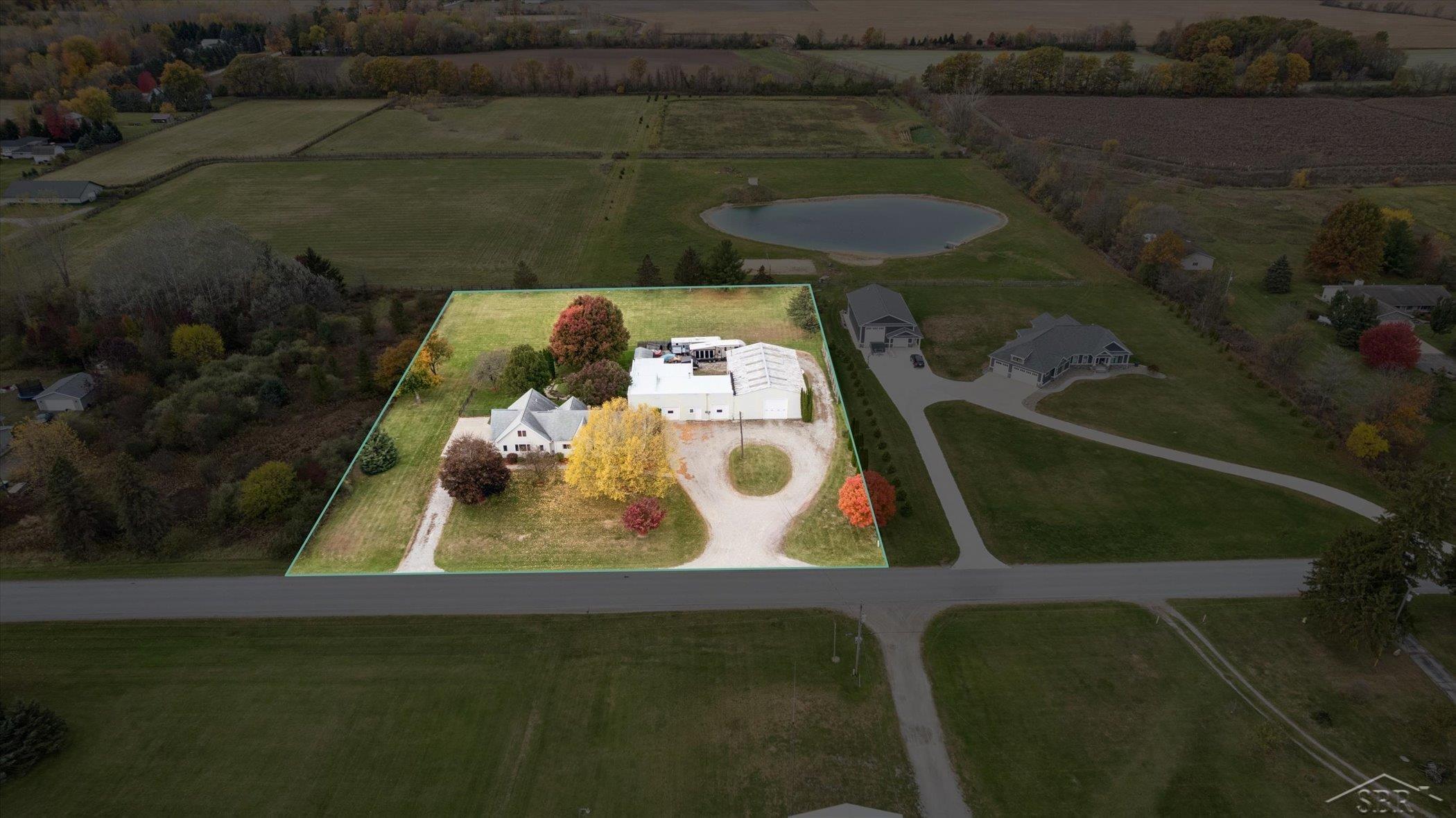 7165 Hospital Road, Freeland, MI, 48623-8648