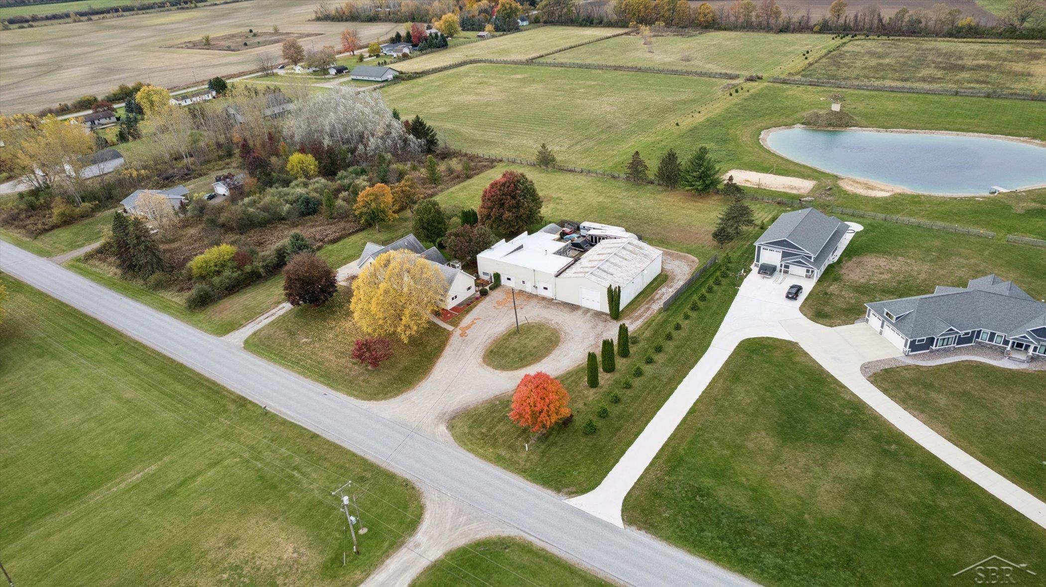 7165 Hospital Road, Freeland, MI, 48623-8648