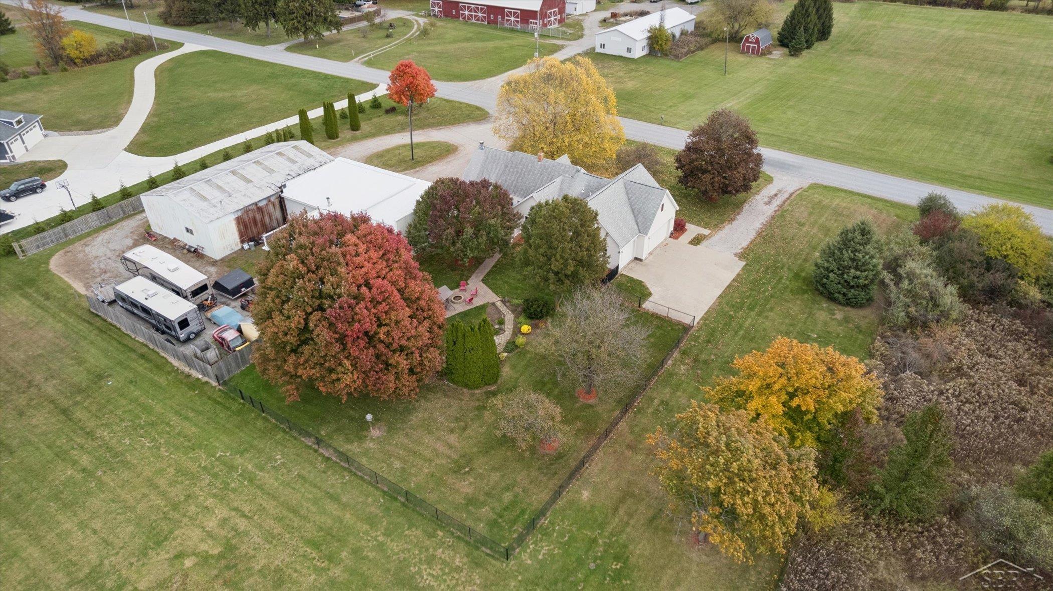 7165 Hospital Road, Freeland, MI, 48623-8648