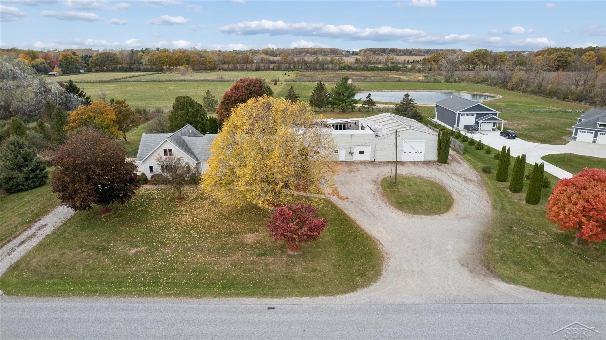 7165 Hospital Road, Freeland, MI, 48623-8648