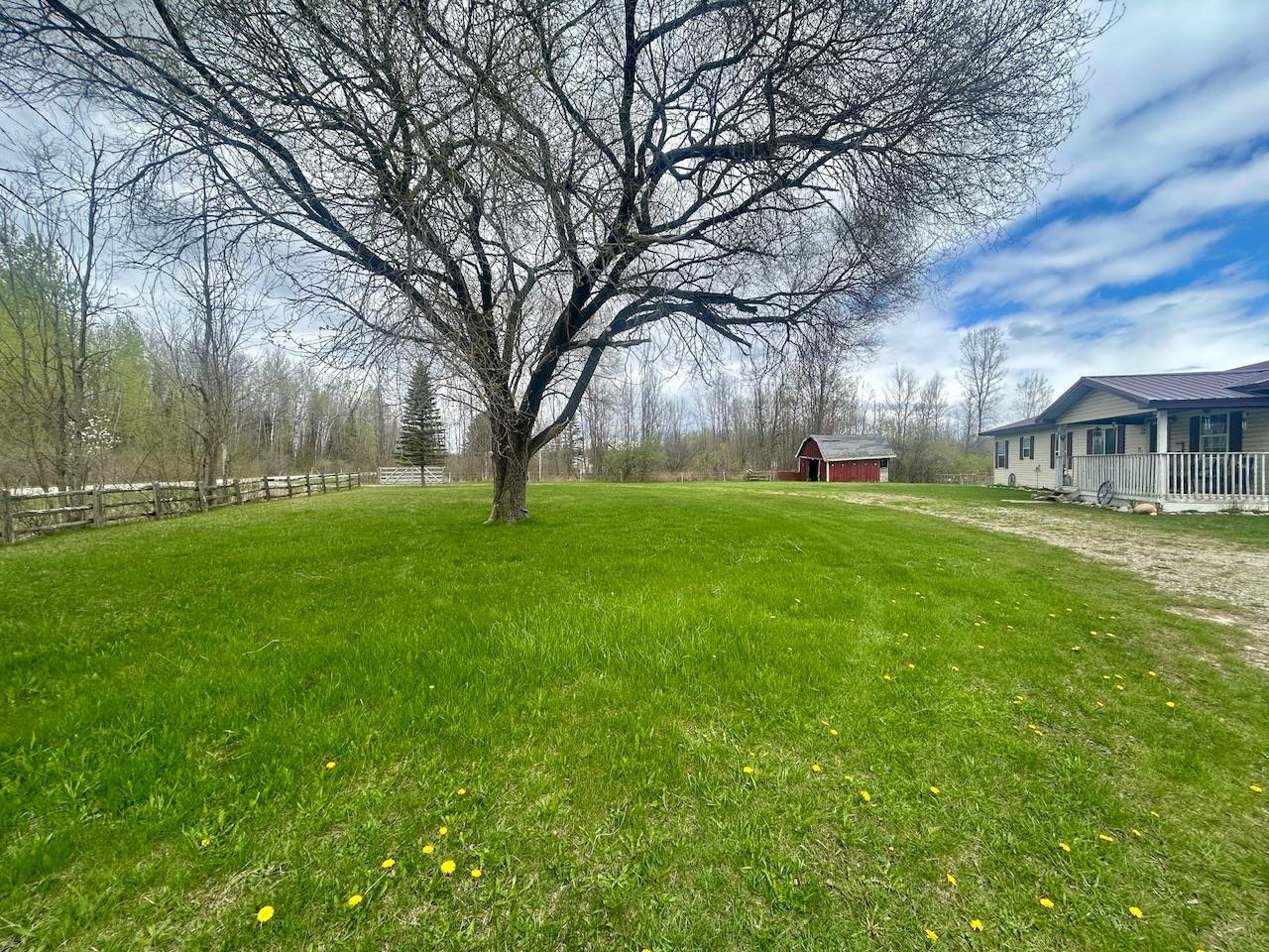 2760 N Three Rivers Road, Gladwin, MI, 48624