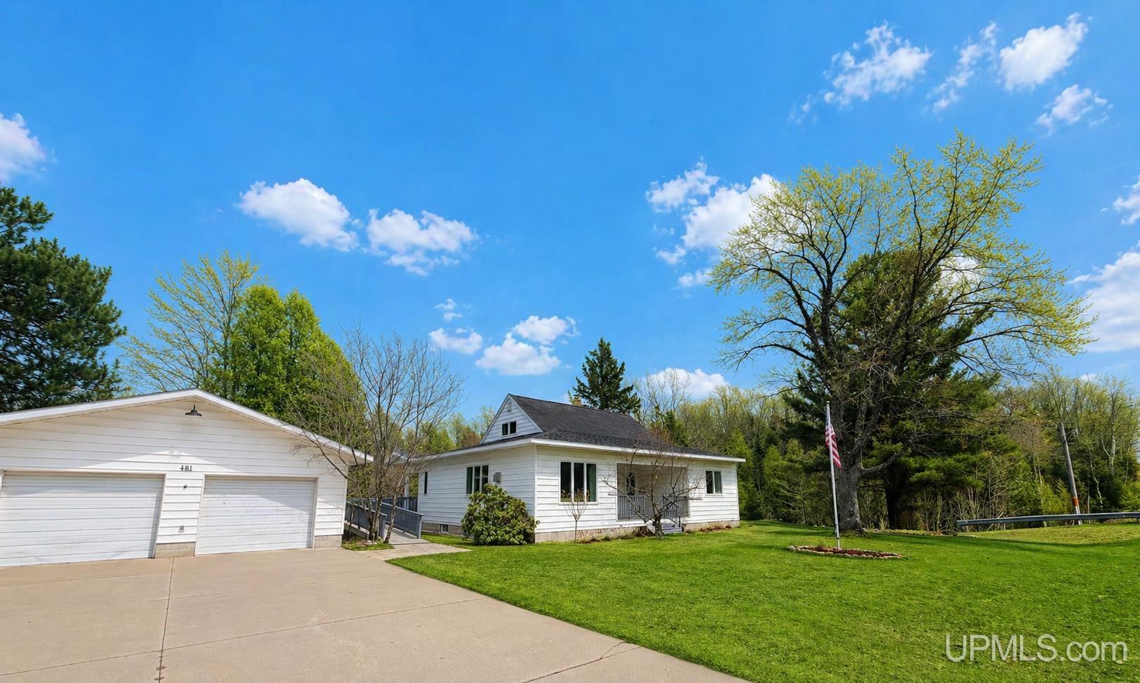 481 Cherry Creek Road, Marquette, MI, 49855