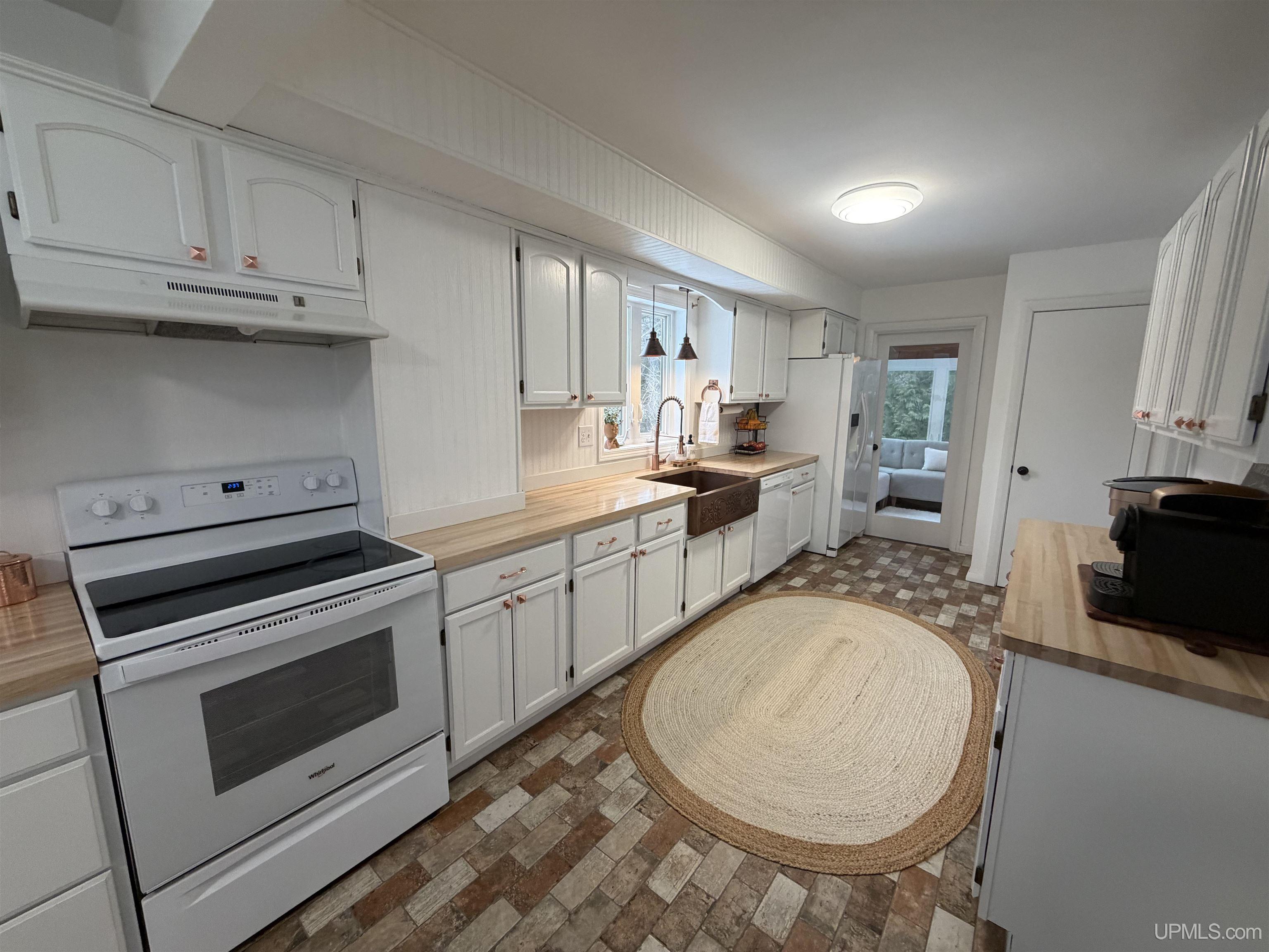 481 Cherry Creek Road, Marquette, MI, 49855