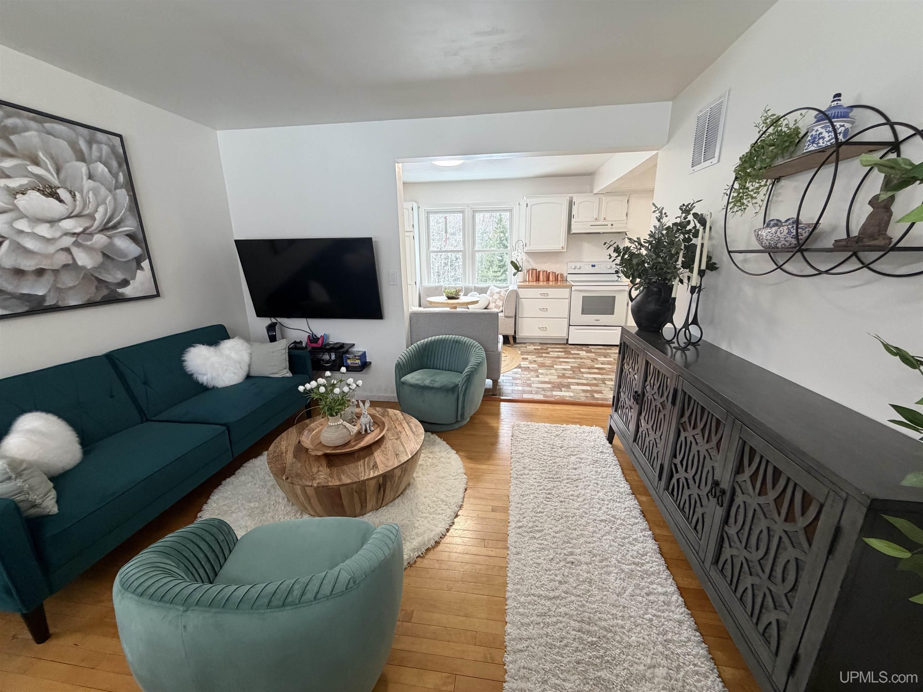 481 Cherry Creek Road, Marquette, MI, 49855