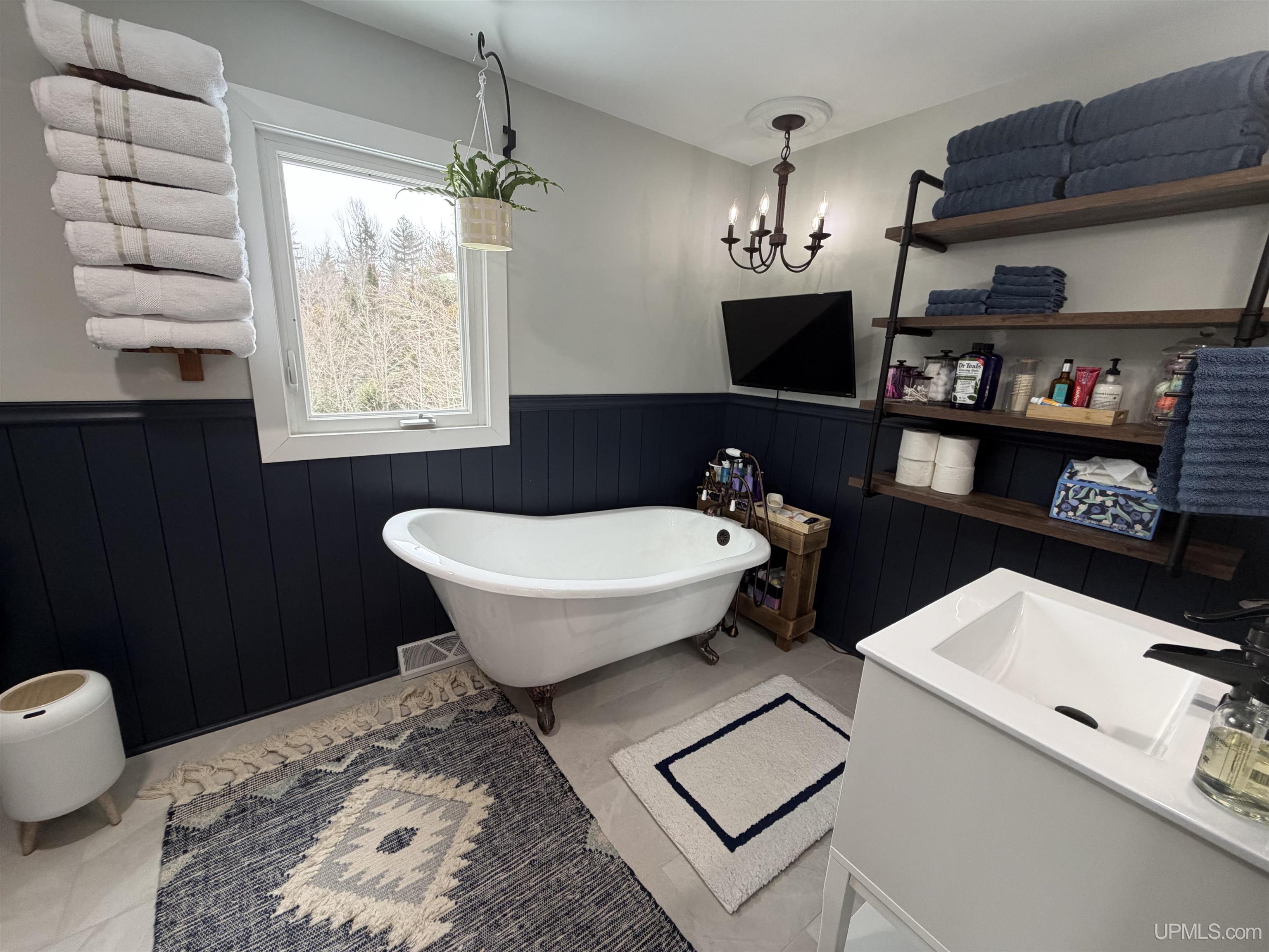 481 Cherry Creek Road, Marquette, MI, 49855