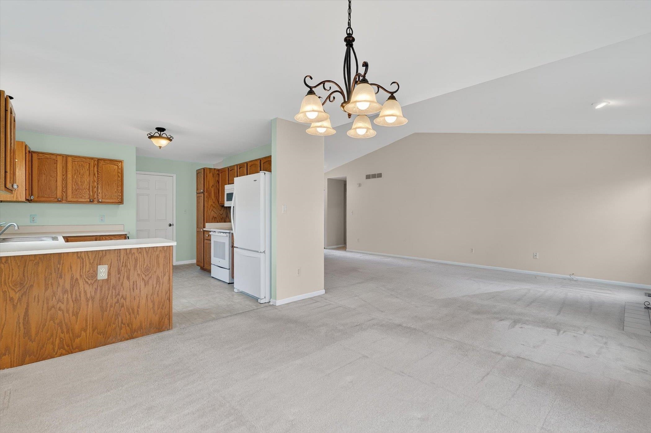 2547 Woodcliff Trail, Hartland, MI, 48353