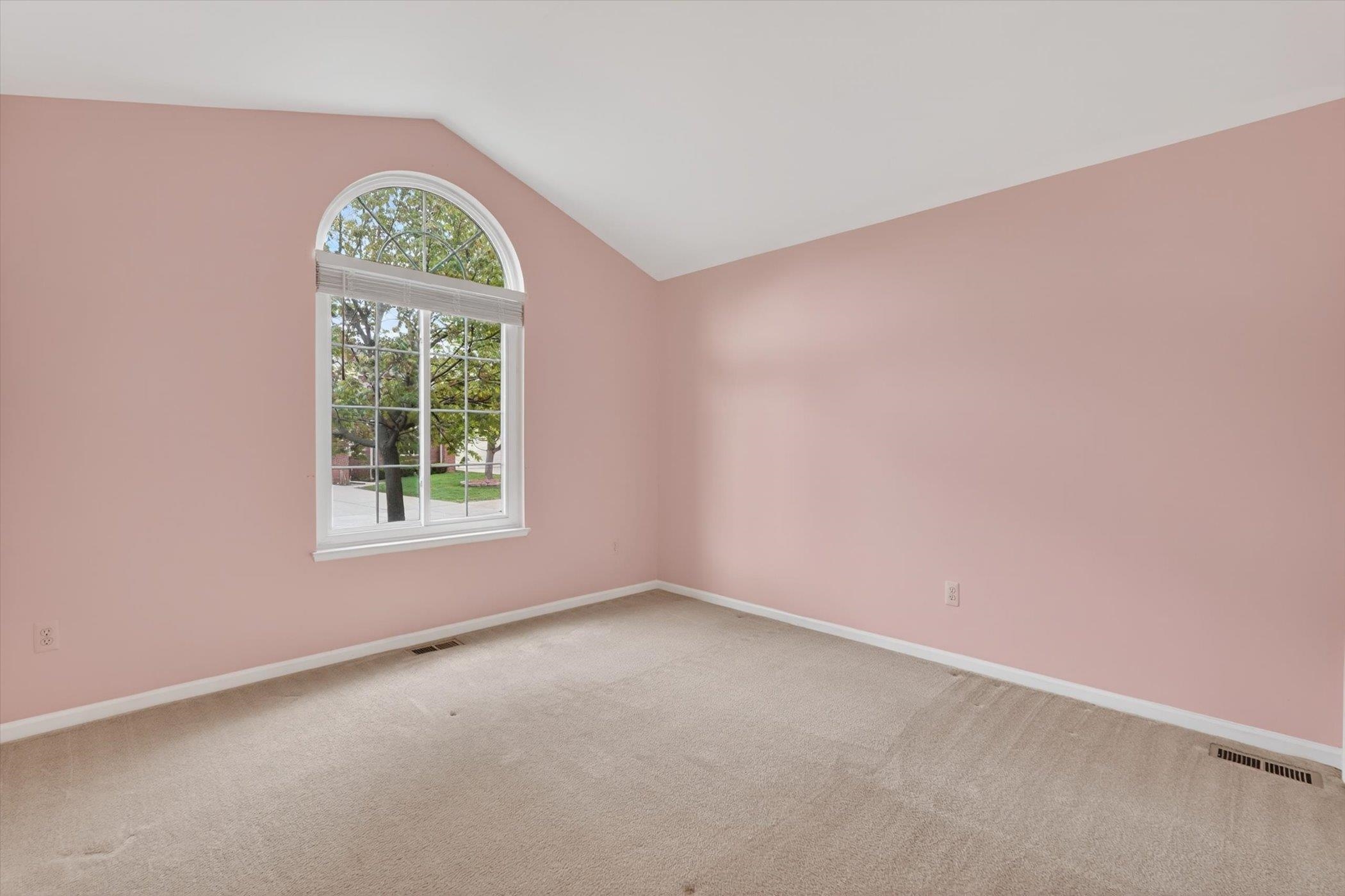 2547 Woodcliff Trail, Hartland, MI, 48353