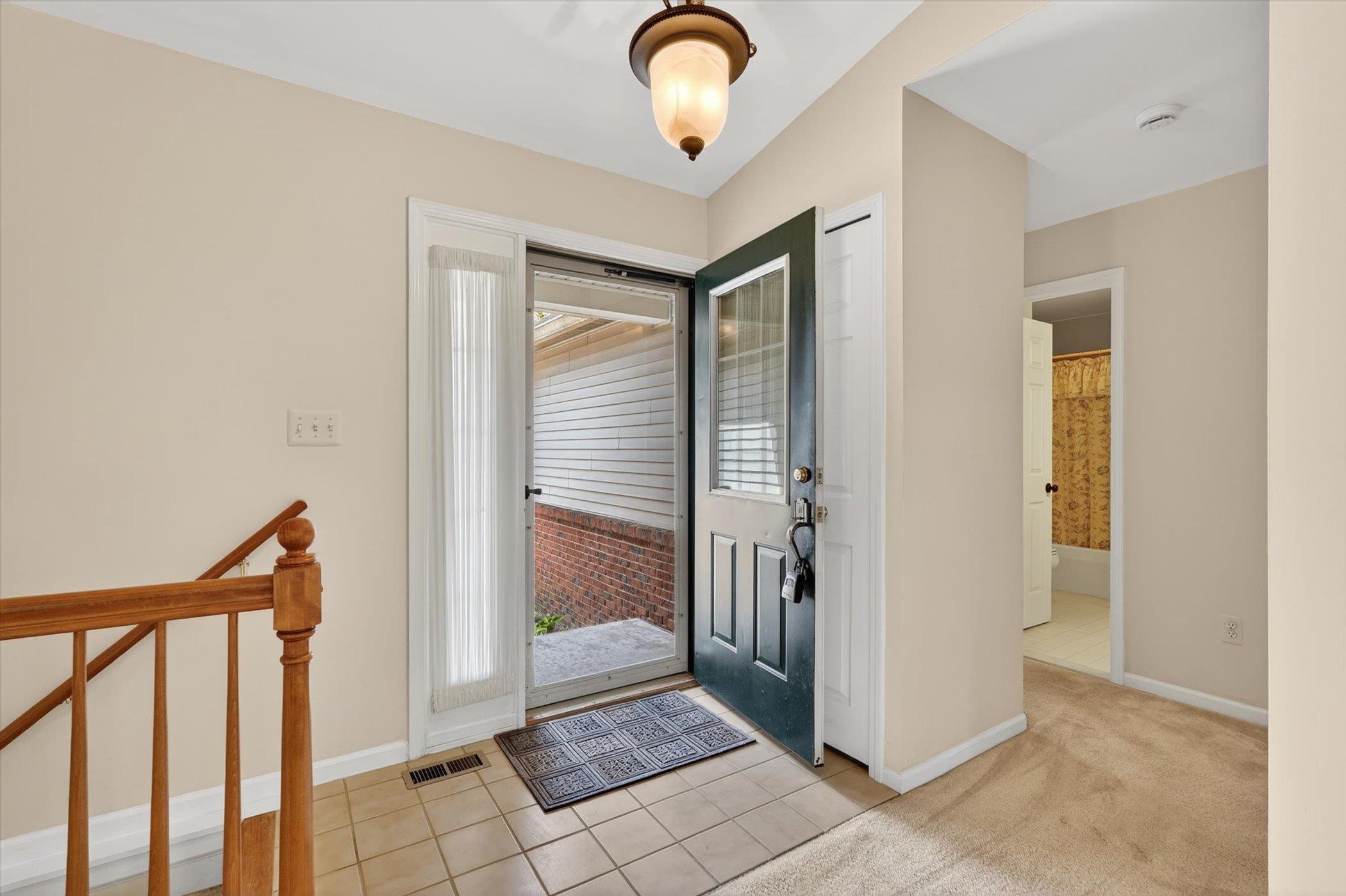 2547 Woodcliff Trail, Hartland, MI, 48353