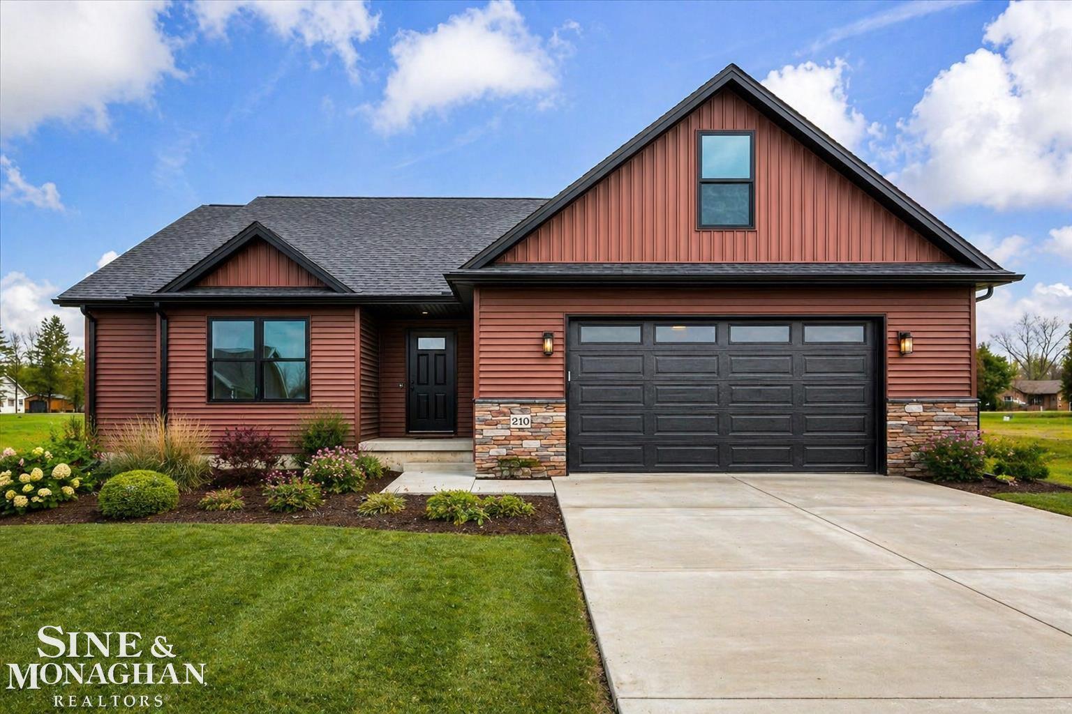 210 Oregon Avenue, Marysville, MI, 48040