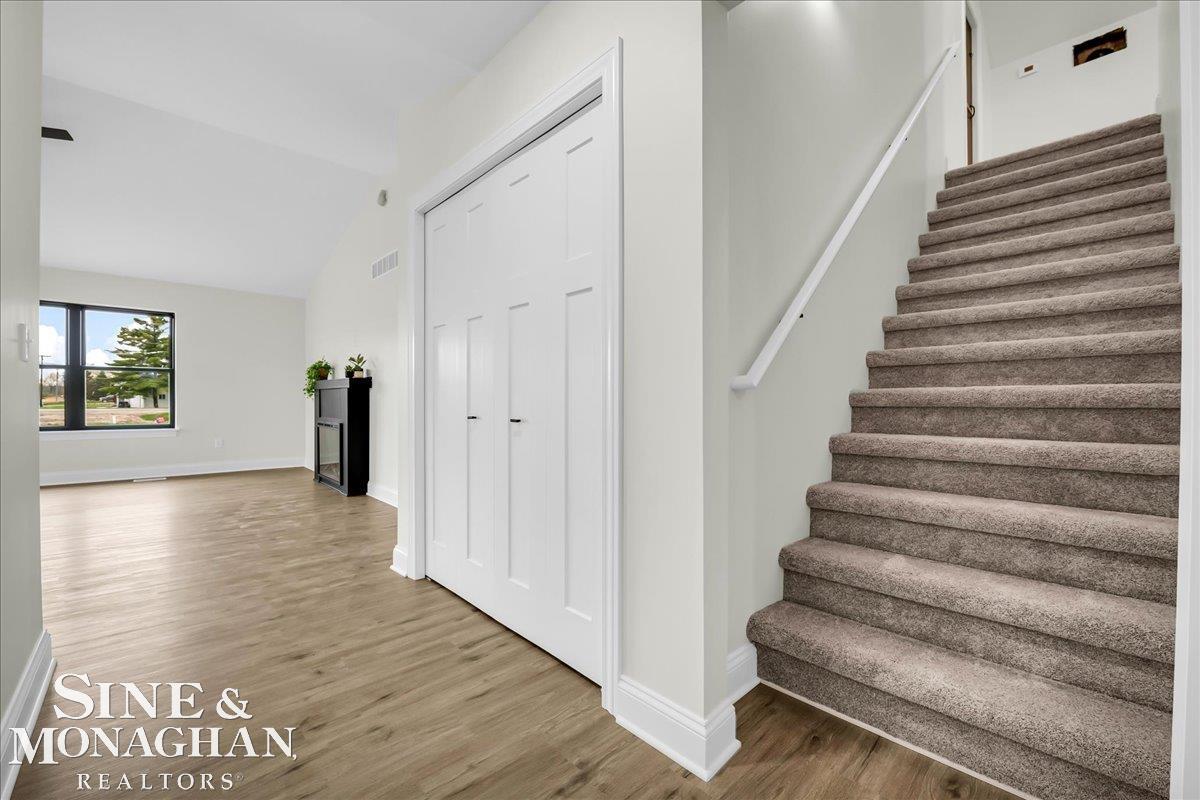 210 Oregon Avenue, Marysville, MI, 48040