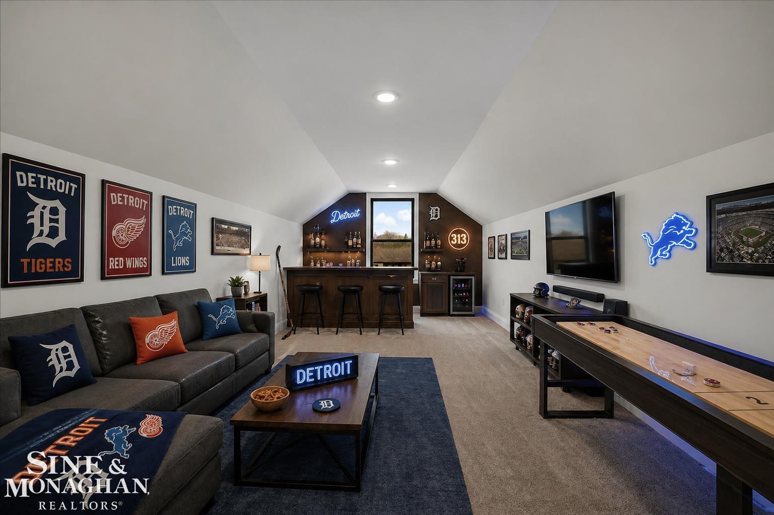 210 Oregon Avenue, Marysville, MI, 48040