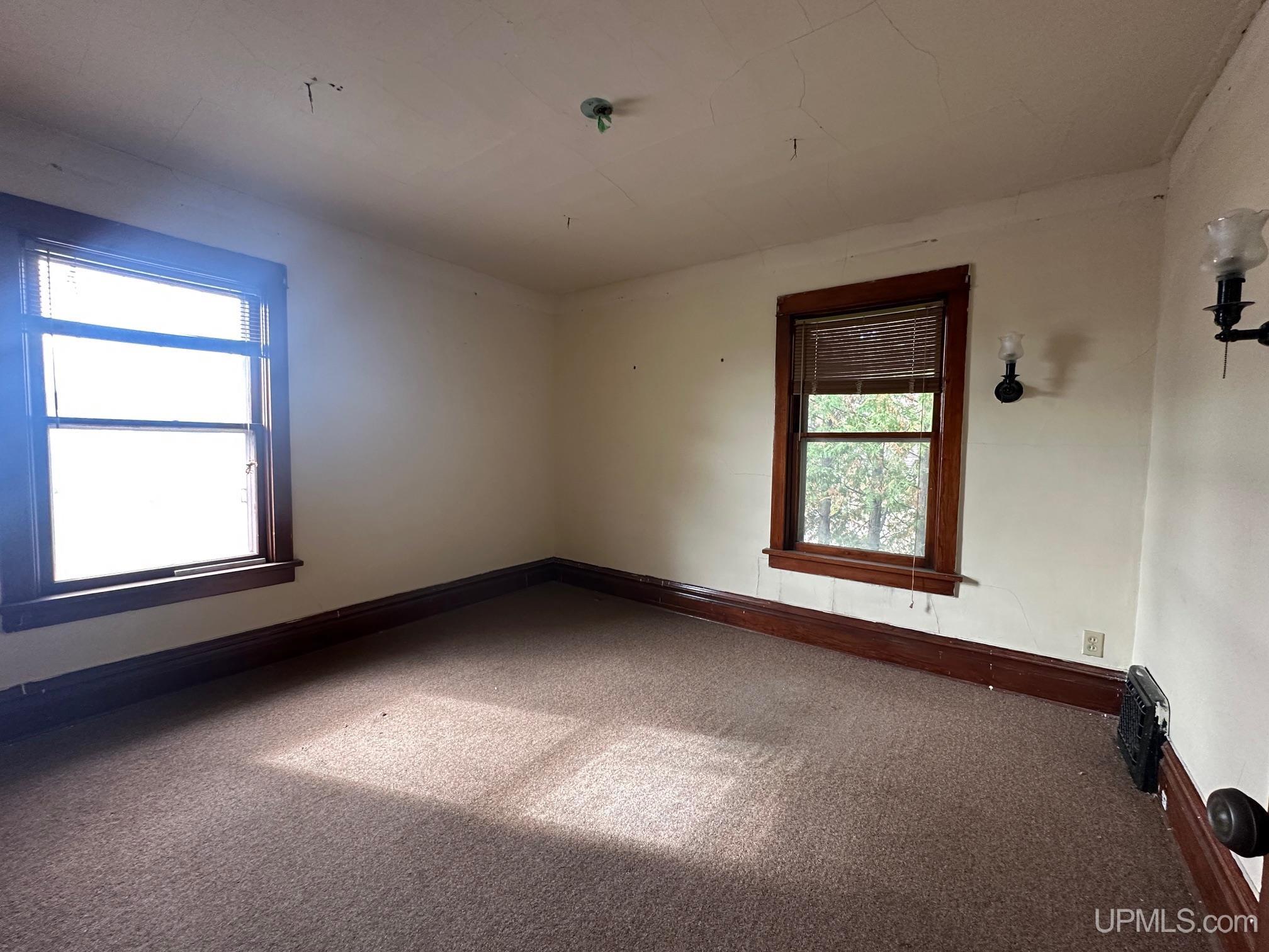 756 W Washington Street, Marquette, MI, 49855