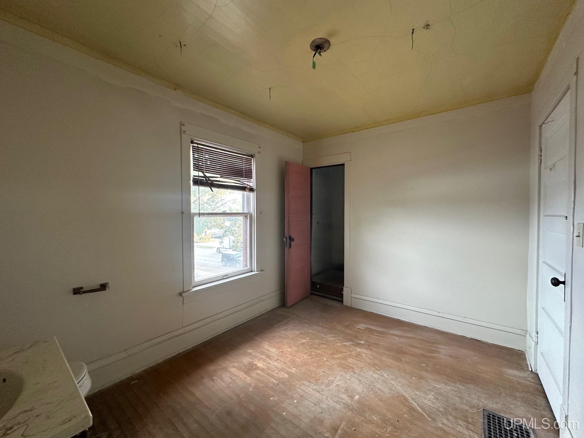 756 W Washington Street, Marquette, MI, 49855