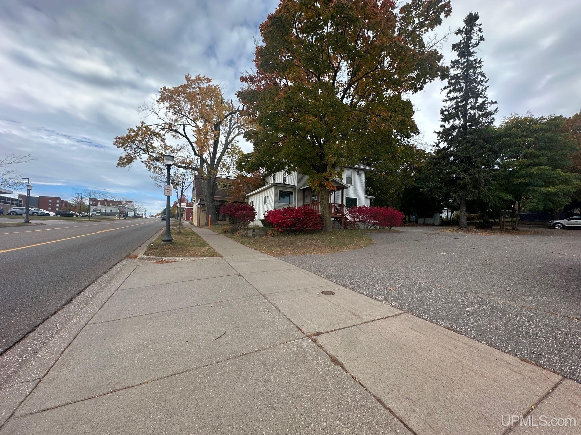 756 W Washington Street, Marquette, MI, 49855