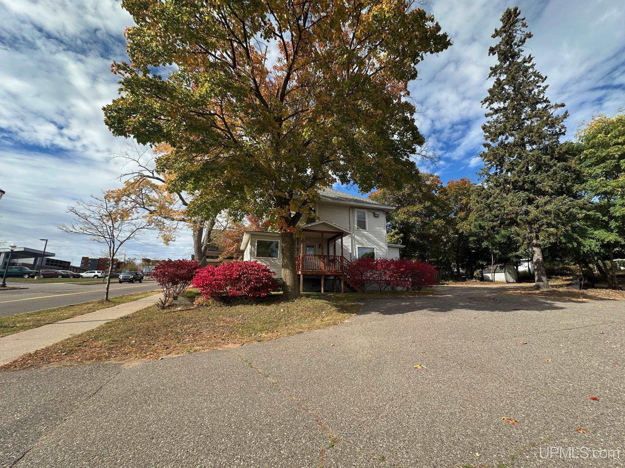 756 W Washington Street, Marquette, MI, 49855