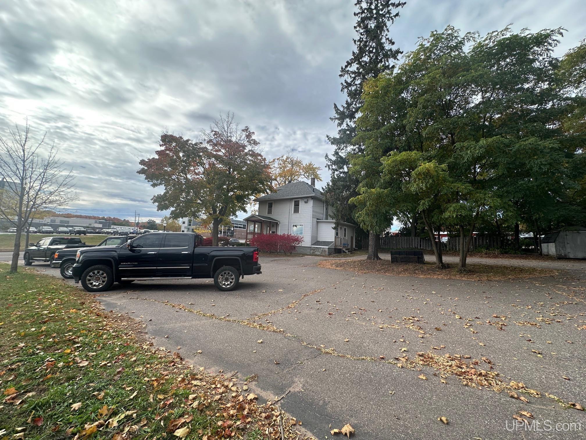 756 W Washington Street, Marquette, MI, 49855