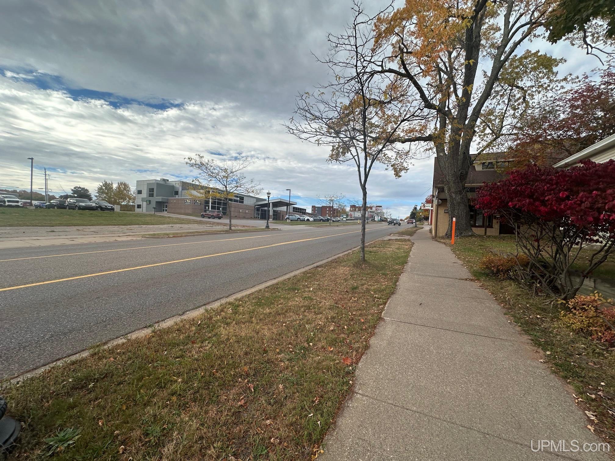756 W Washington Street, Marquette, MI, 49855
