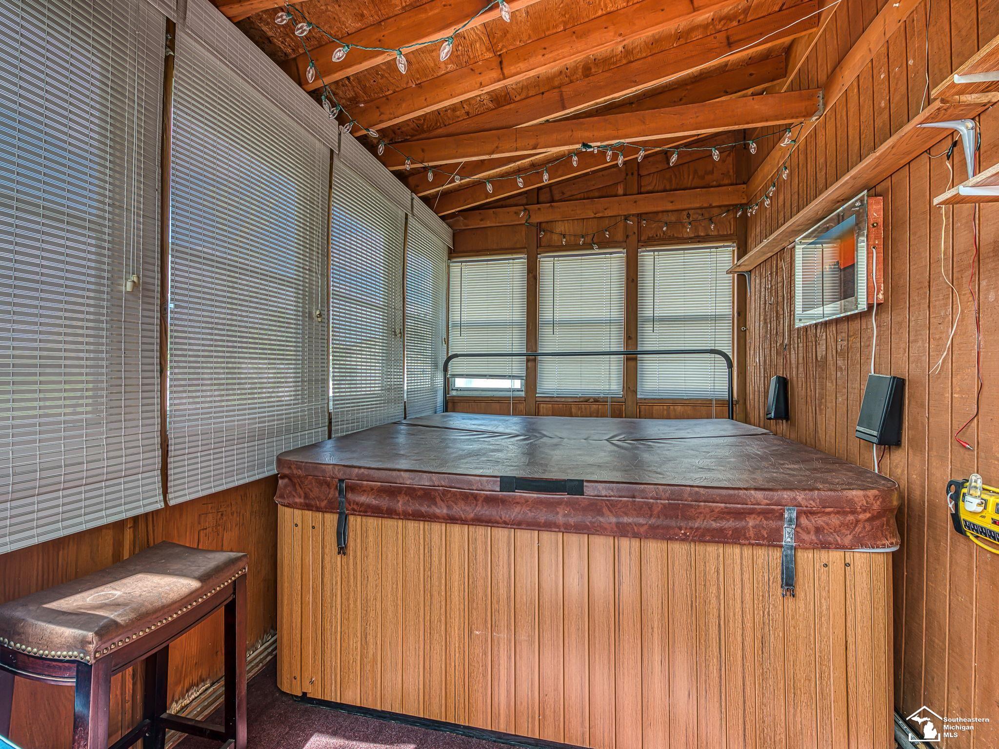 1423 Sunset Boulevard, Monroe, MI, 48162