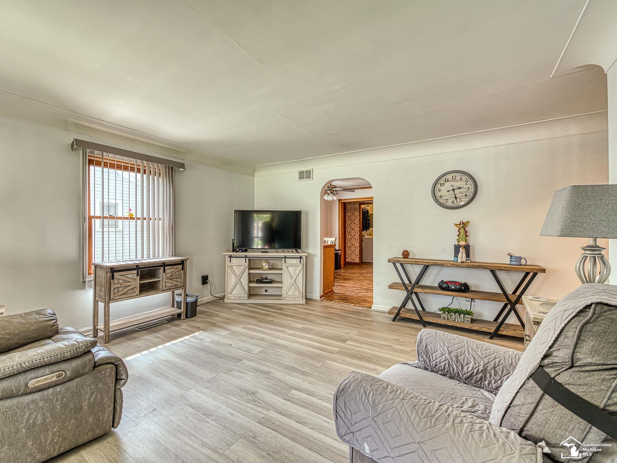 1423 Sunset Boulevard, Monroe, MI, 48162