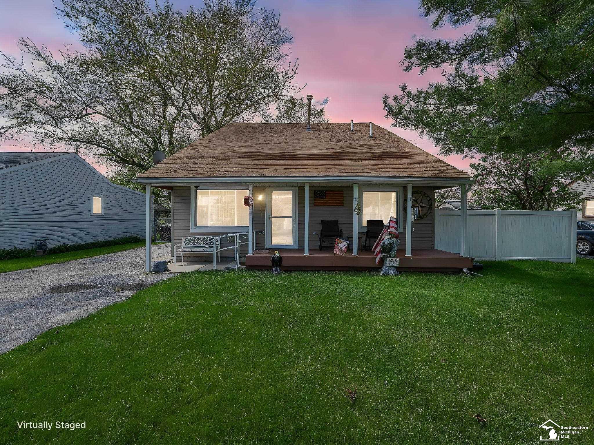 1423 Sunset Boulevard, Monroe, MI, 48162