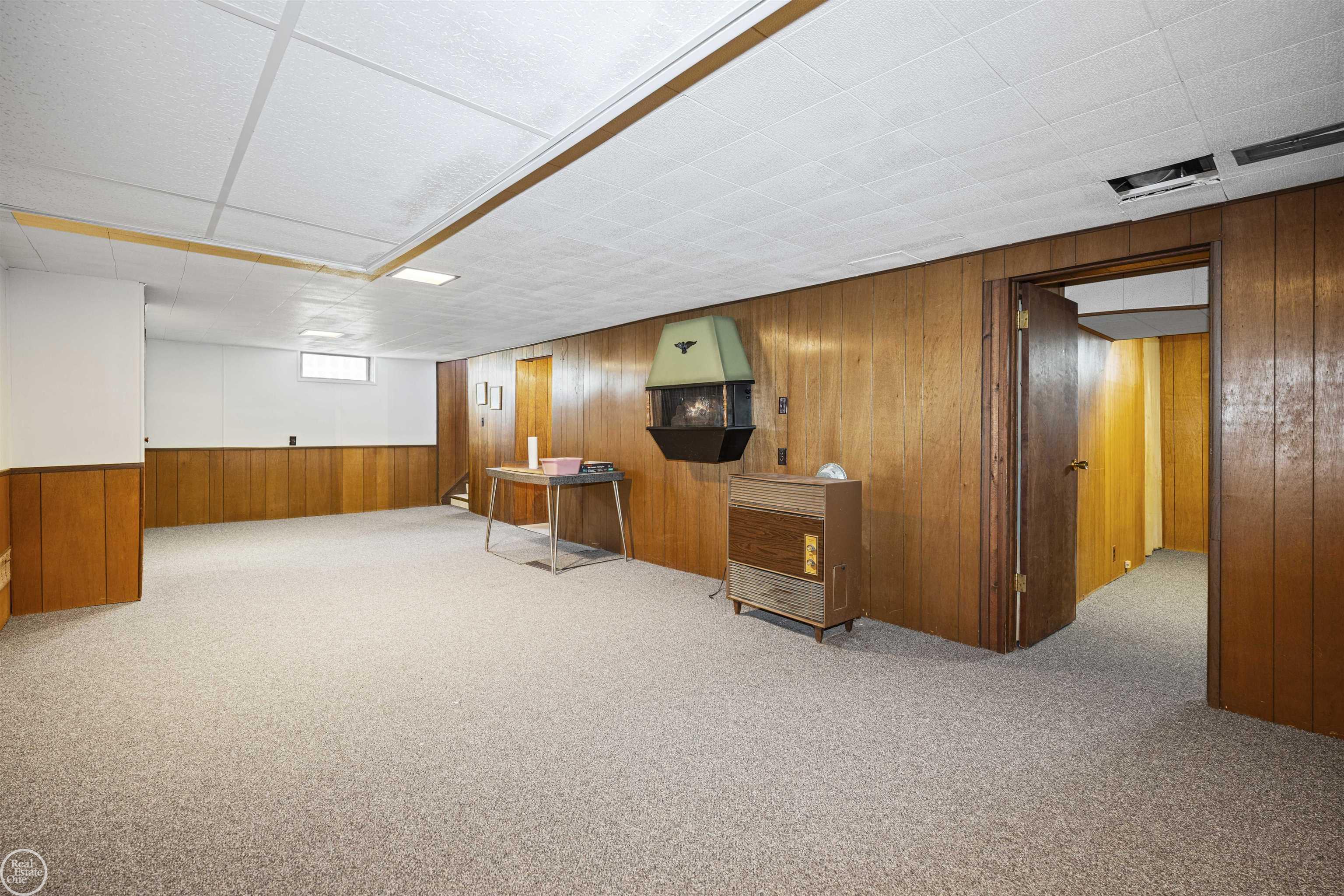 29116 Dembs Street, Roseville, MI, 48066