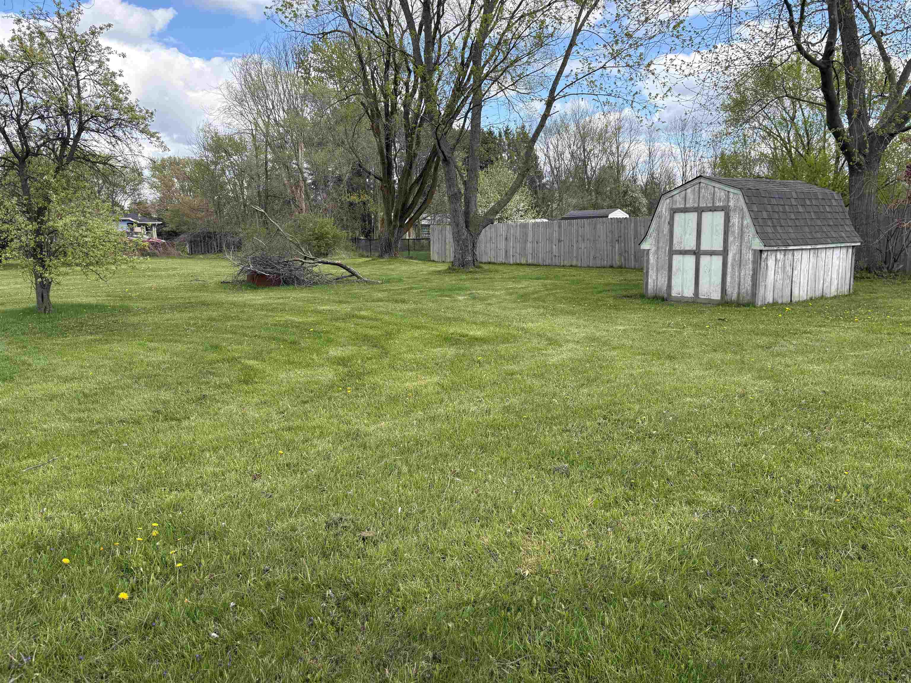 8107 Linden Road, Swartz Creek, MI, 48473