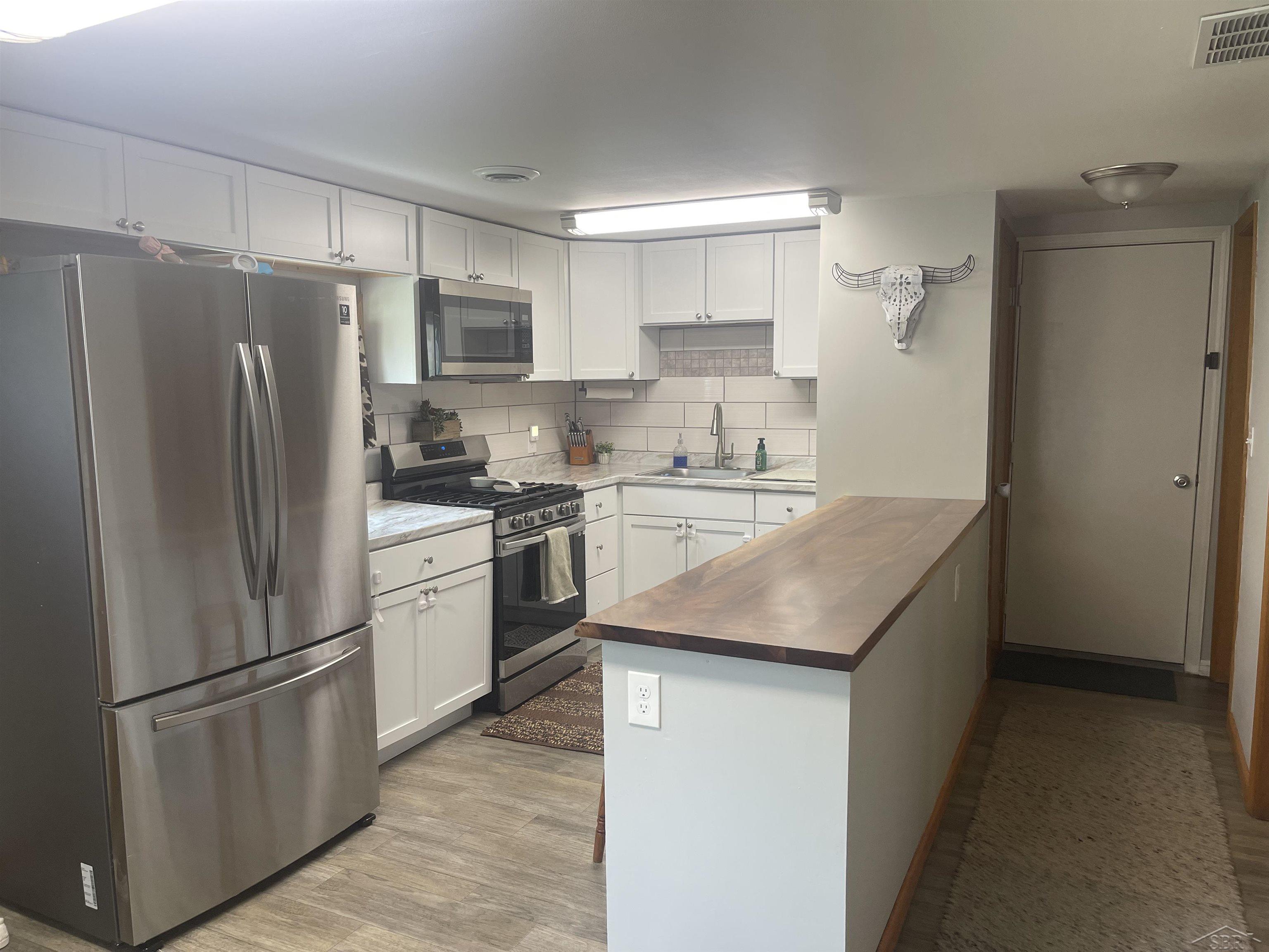 3813 Waldo Avenue, Midland, MI, 48640