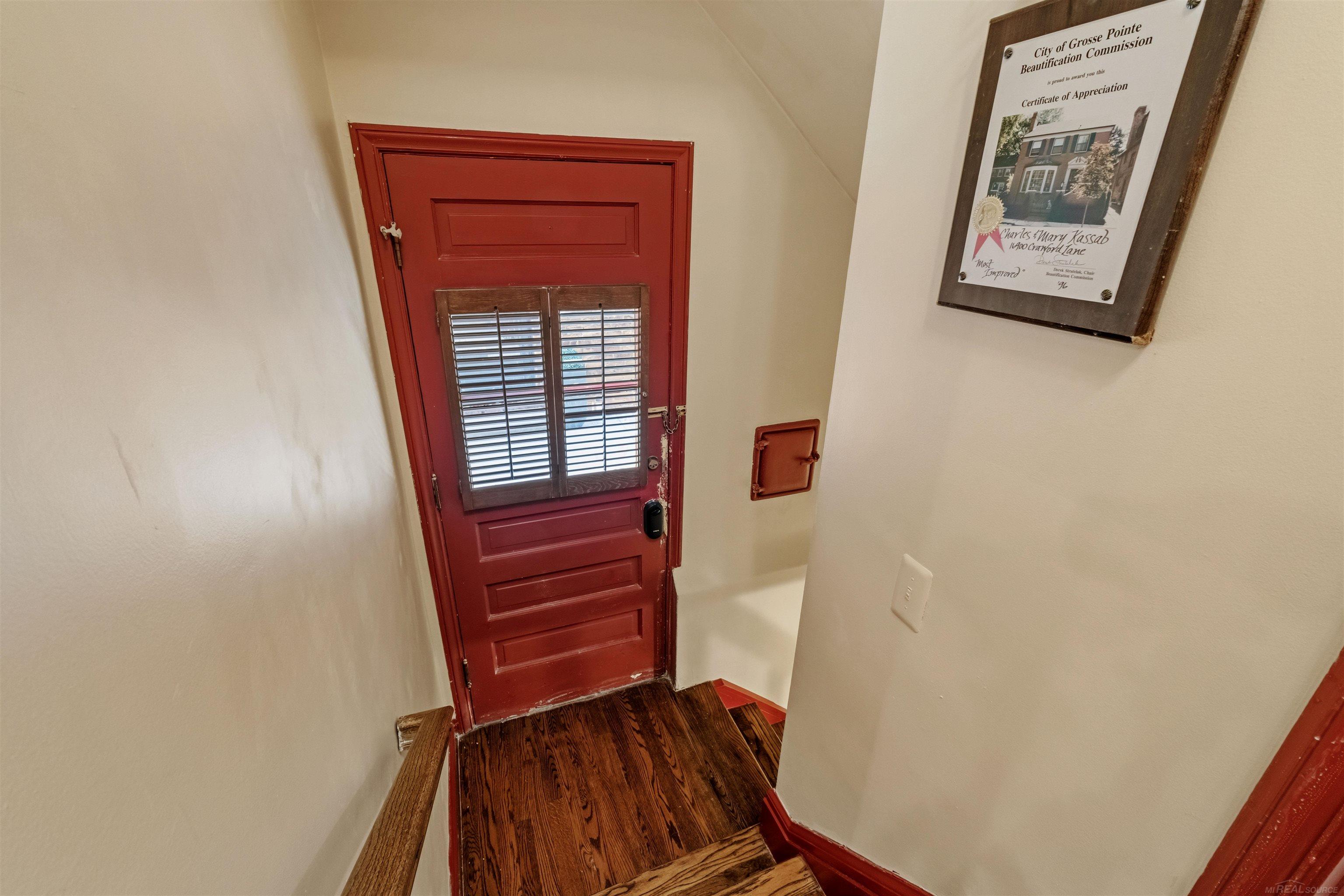 50 Cranford Lane, Grosse Pointe, MI, 48230