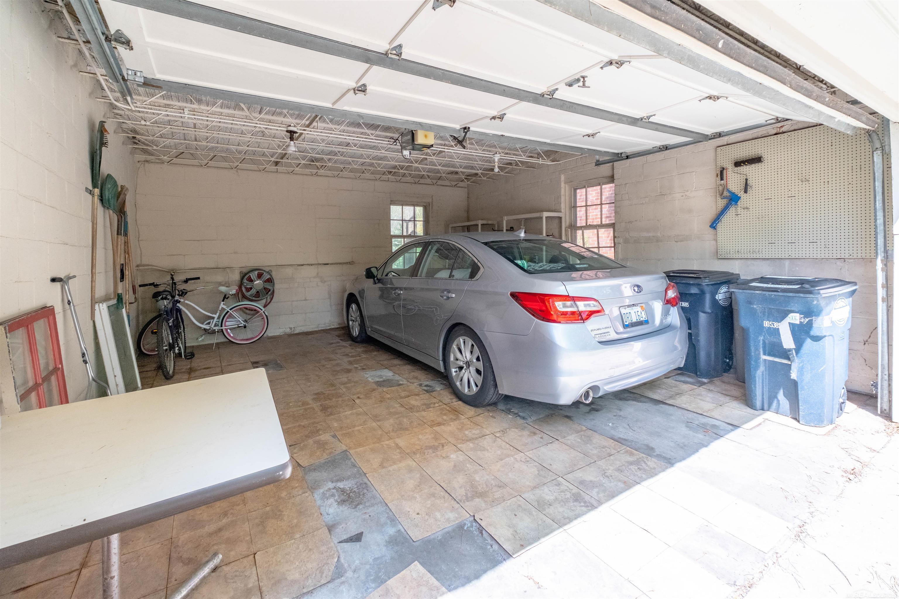 50 Cranford Lane, Grosse Pointe, MI, 48230