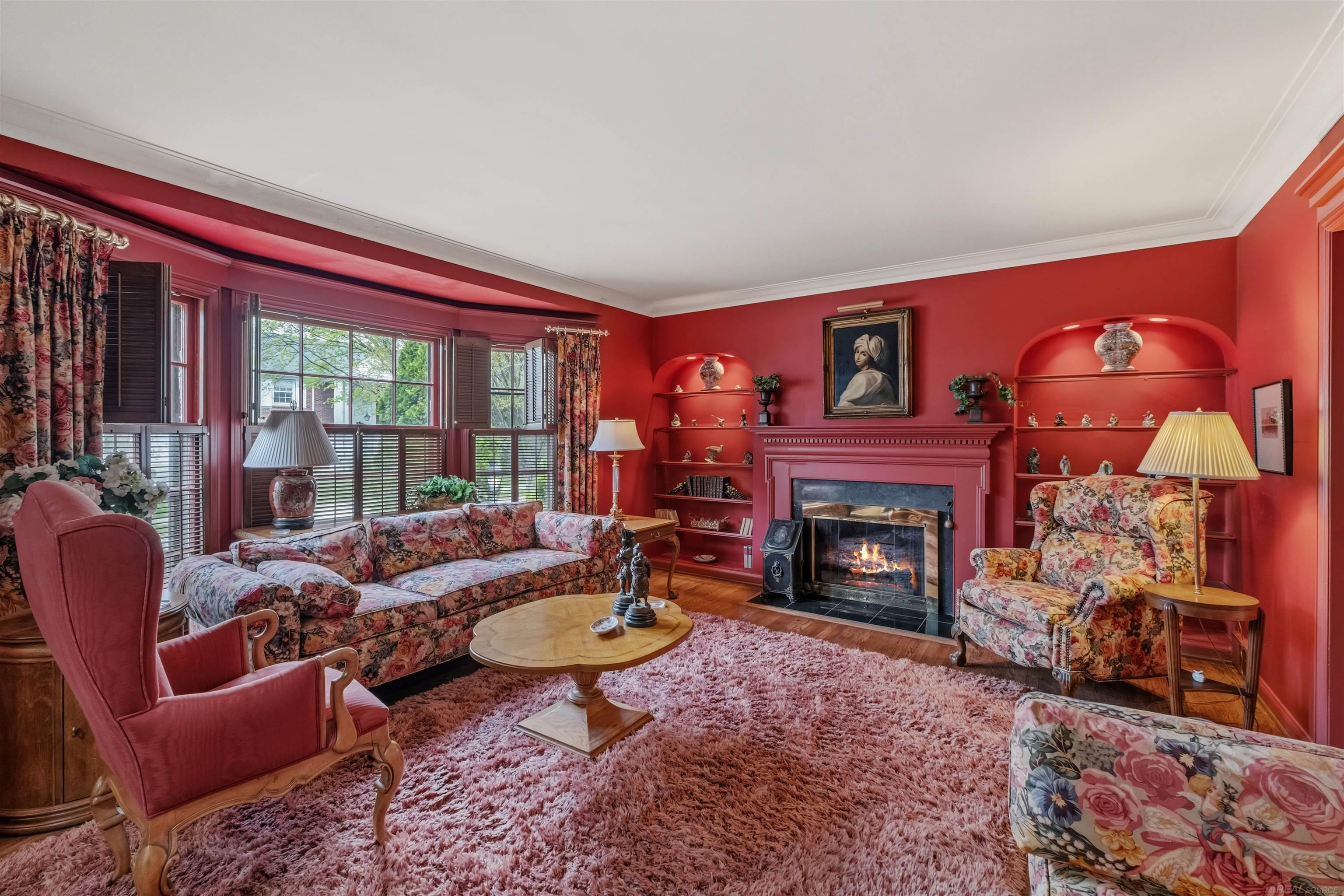 50 Cranford Lane, Grosse Pointe, MI, 48230