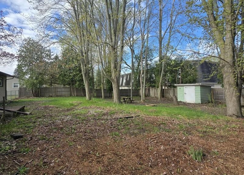 130 W Harcourt Drive, Saginaw, MI, 48609