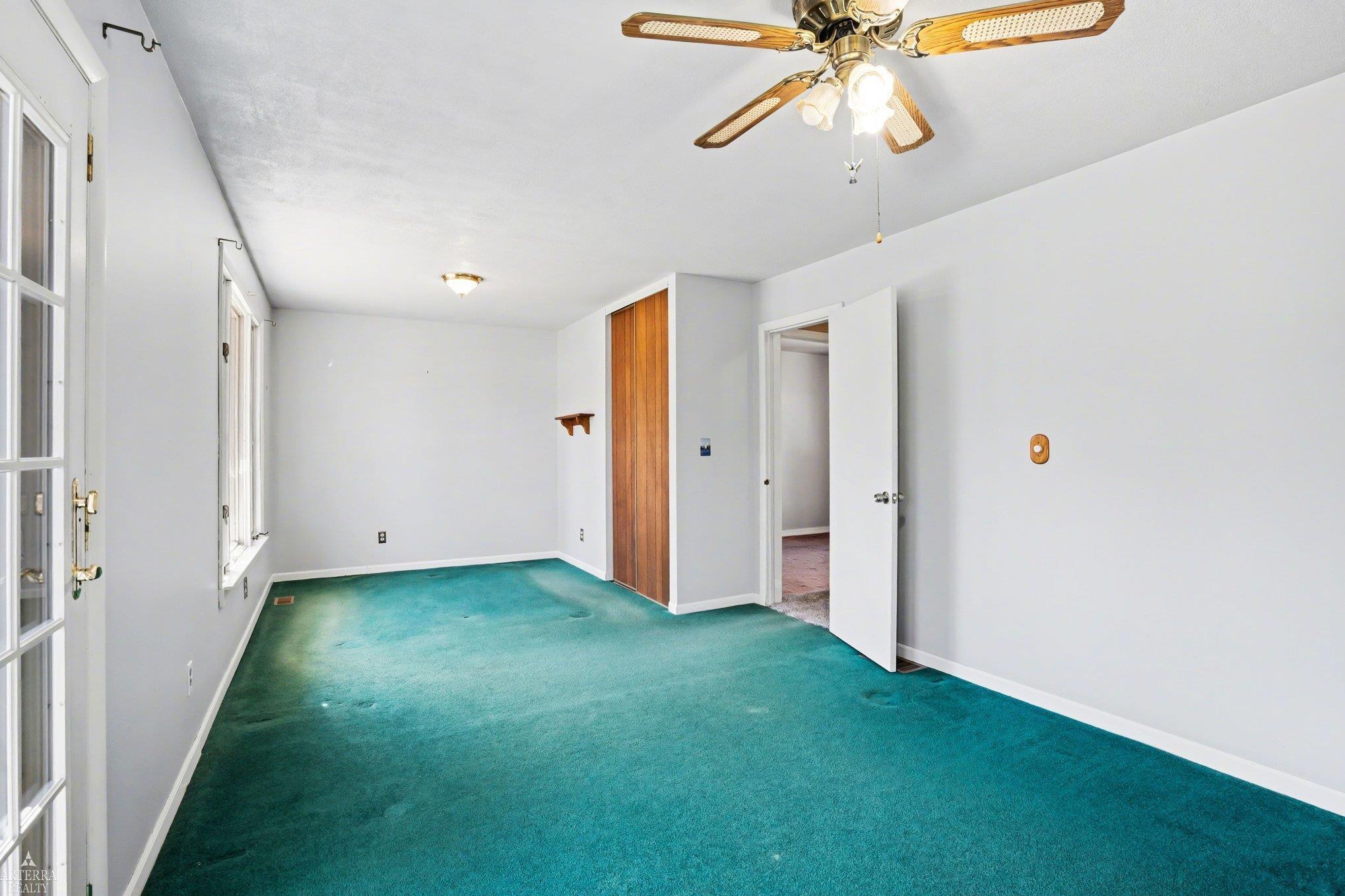 1592 Oakwood Drive, Gladwin, MI, 48624