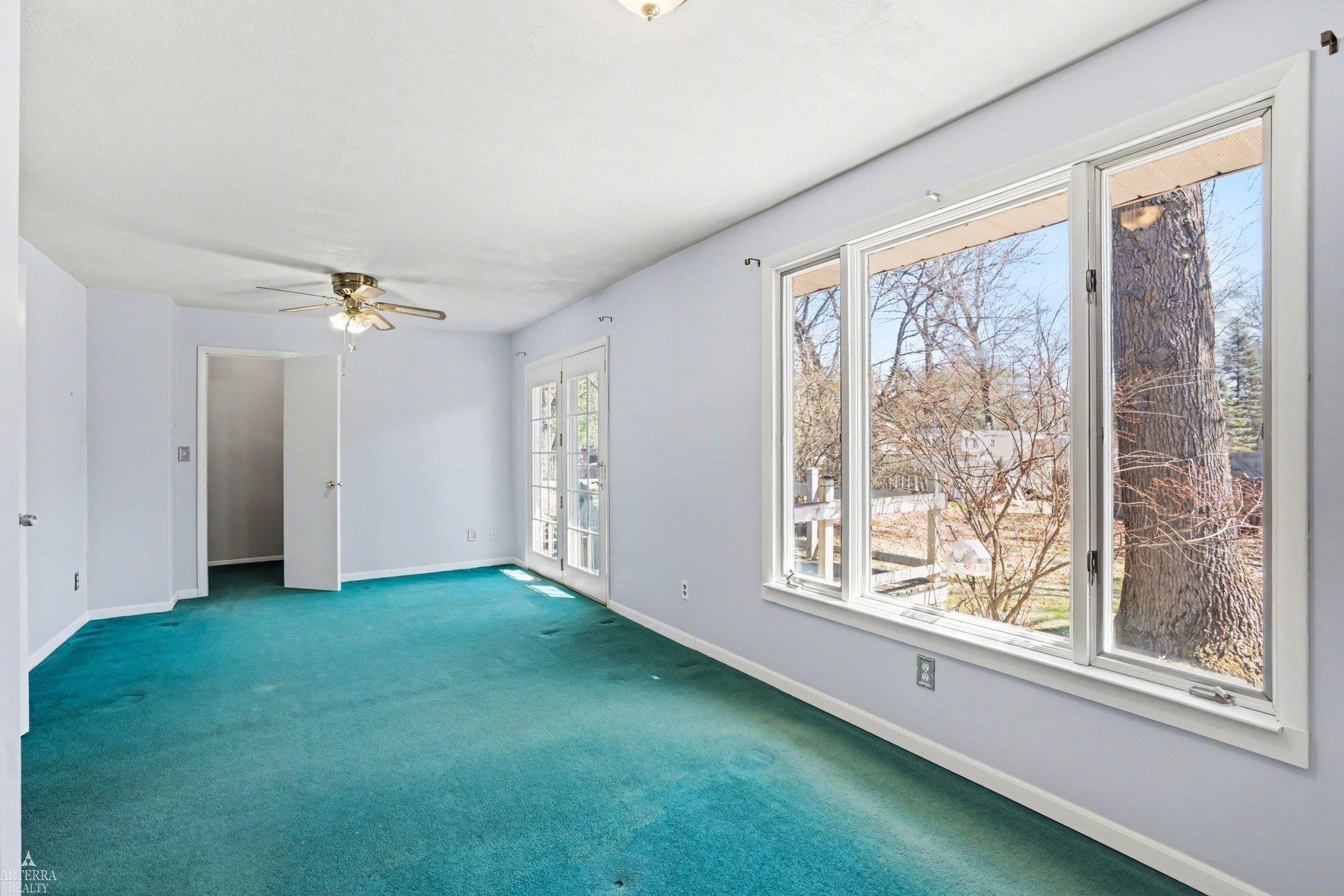 1592 Oakwood Drive, Gladwin, MI, 48624