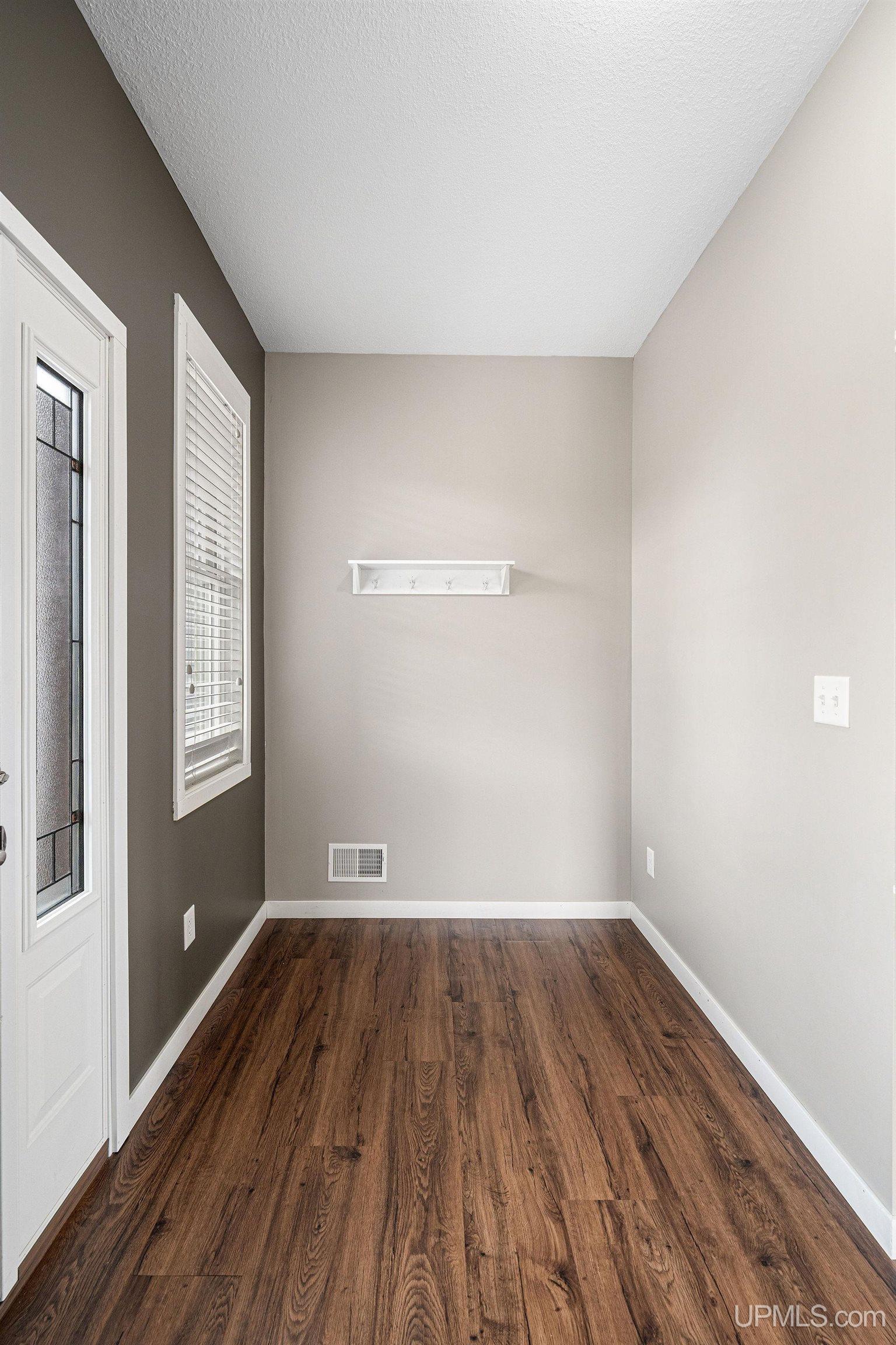 MLS 50206173 Large photo number 5 