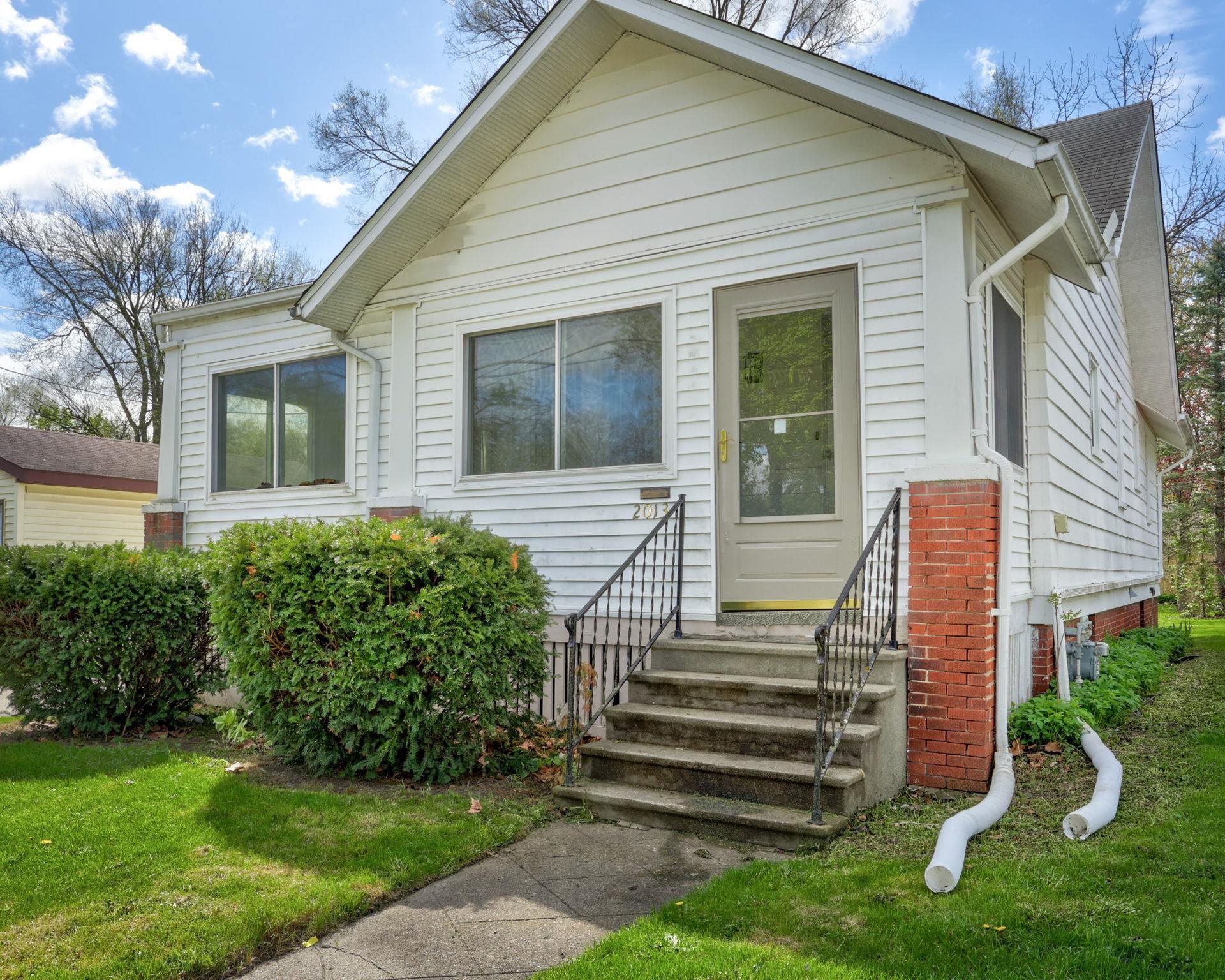 2013 Cooper Avenue, Saginaw, MI, 48602