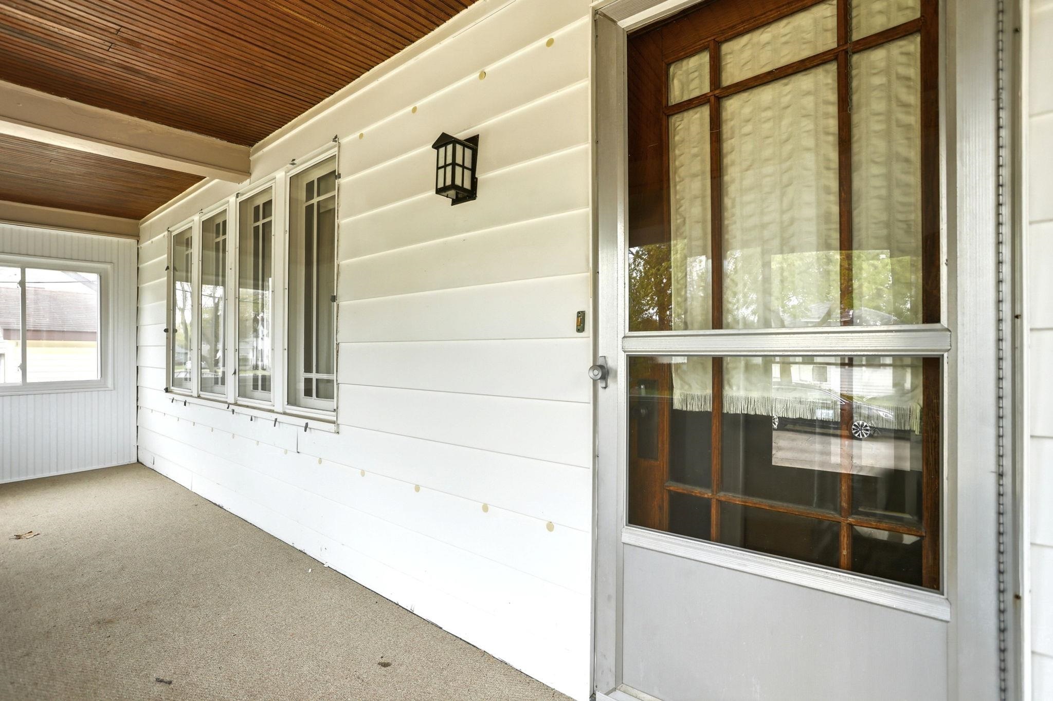 2013 Cooper Avenue, Saginaw, MI, 48602