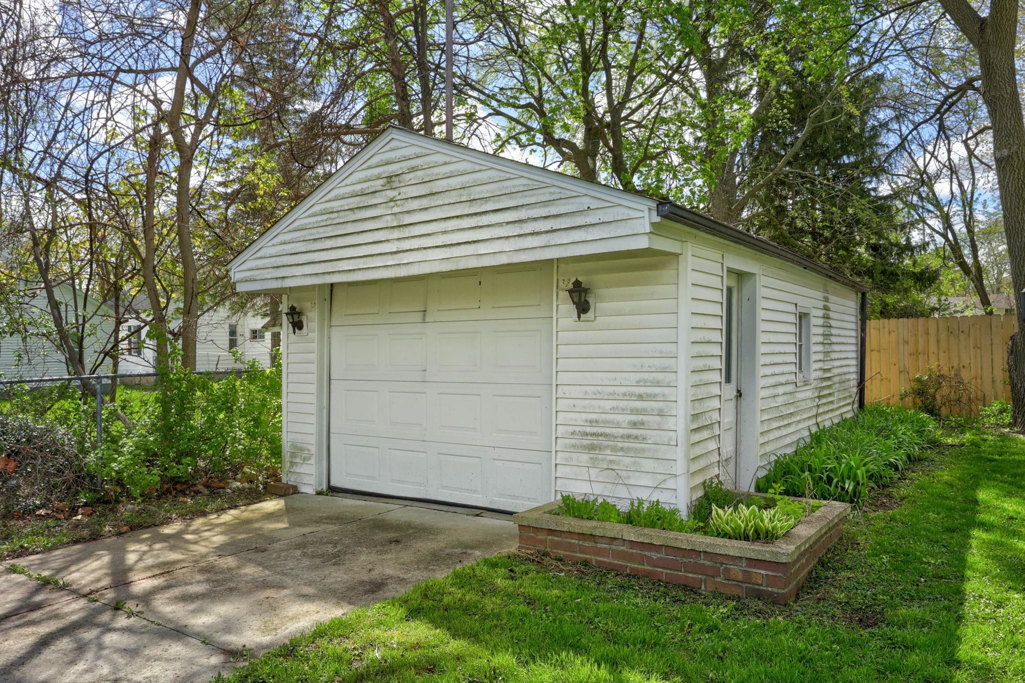 2013 Cooper Avenue, Saginaw, MI, 48602