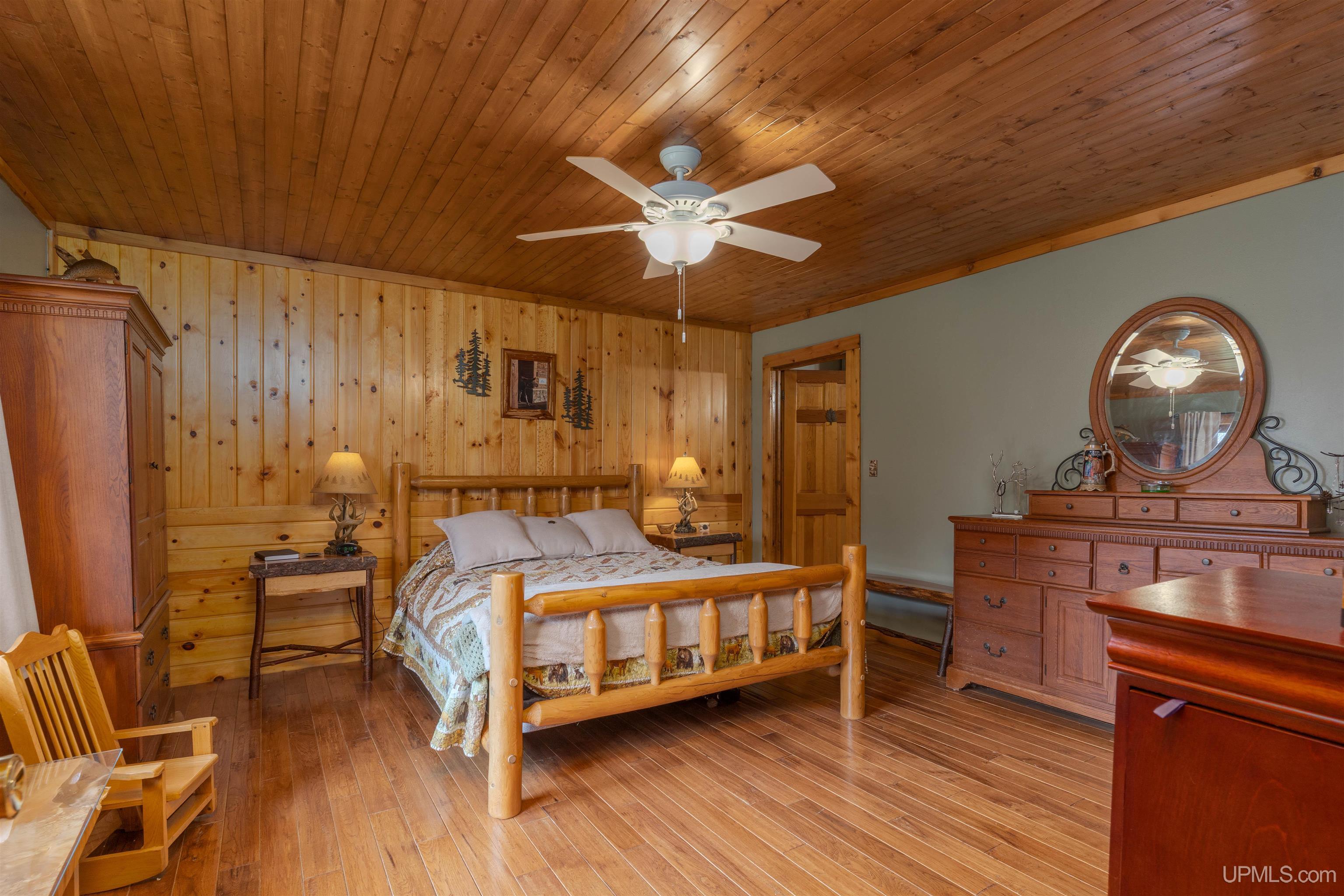 10681 Section 6 Road, Trout Creek, MI, 49967