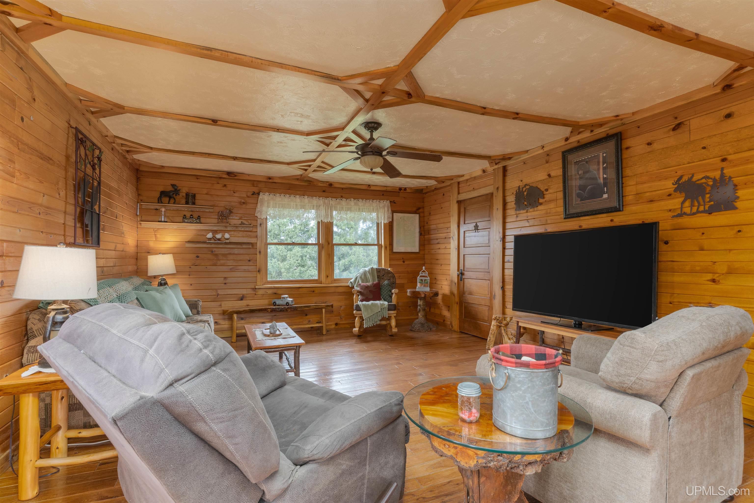 10681 Section 6 Road, Trout Creek, MI, 49967