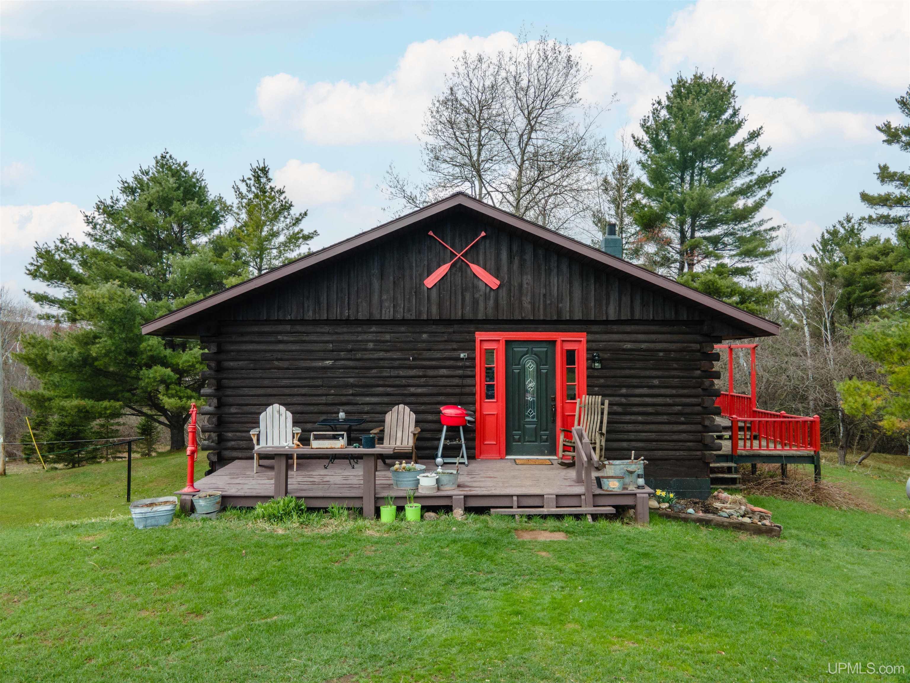 10681 Section 6 Road, Trout Creek, MI, 49967