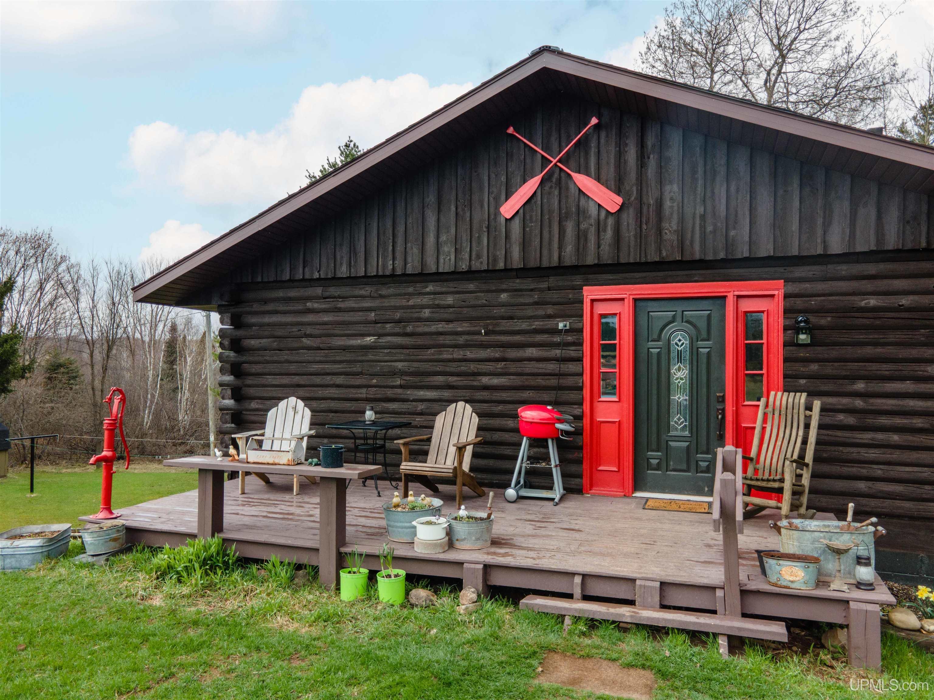 10681 Section 6 Road, Trout Creek, MI, 49967