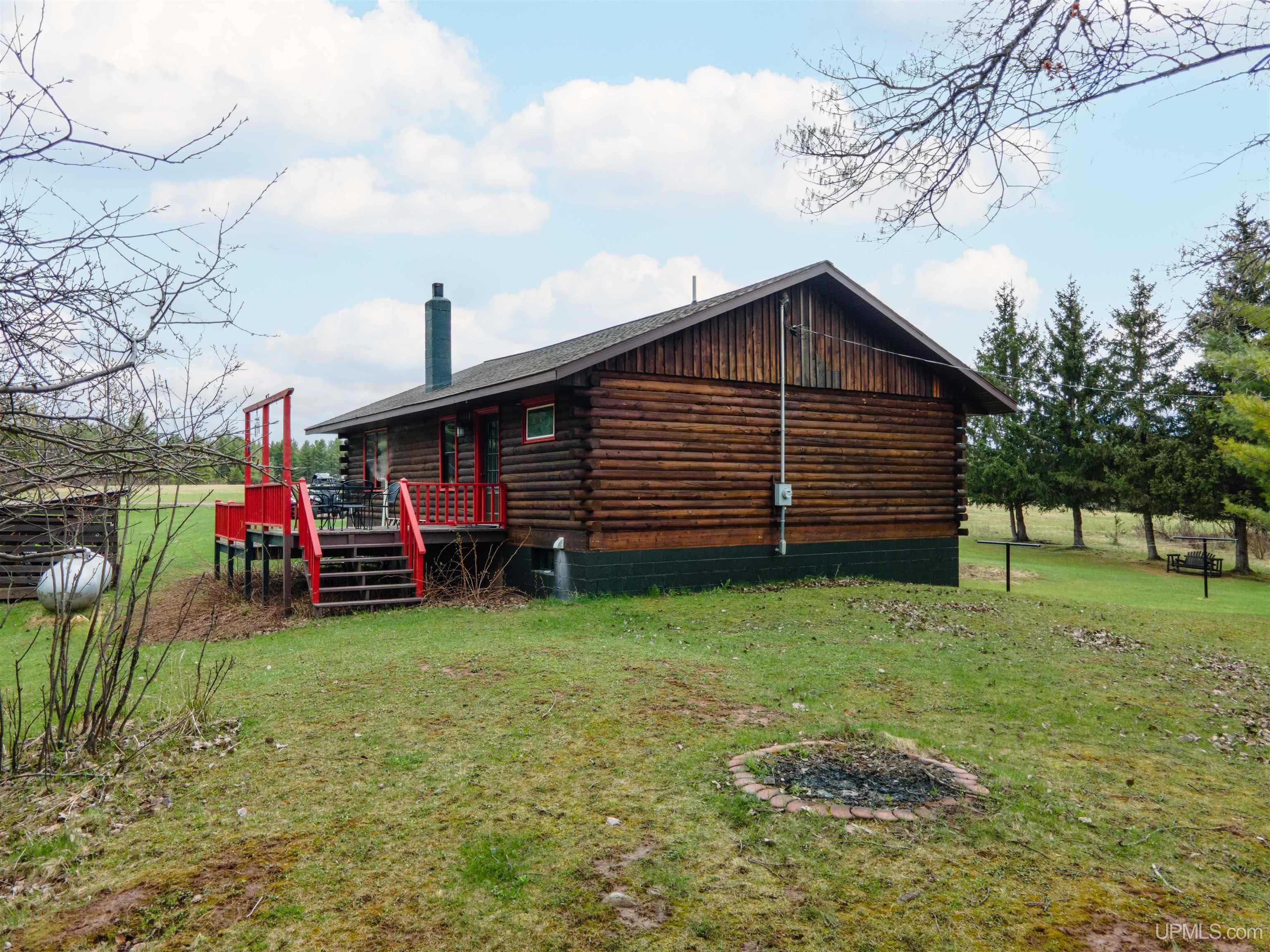 10681 Section 6 Road, Trout Creek, MI, 49967