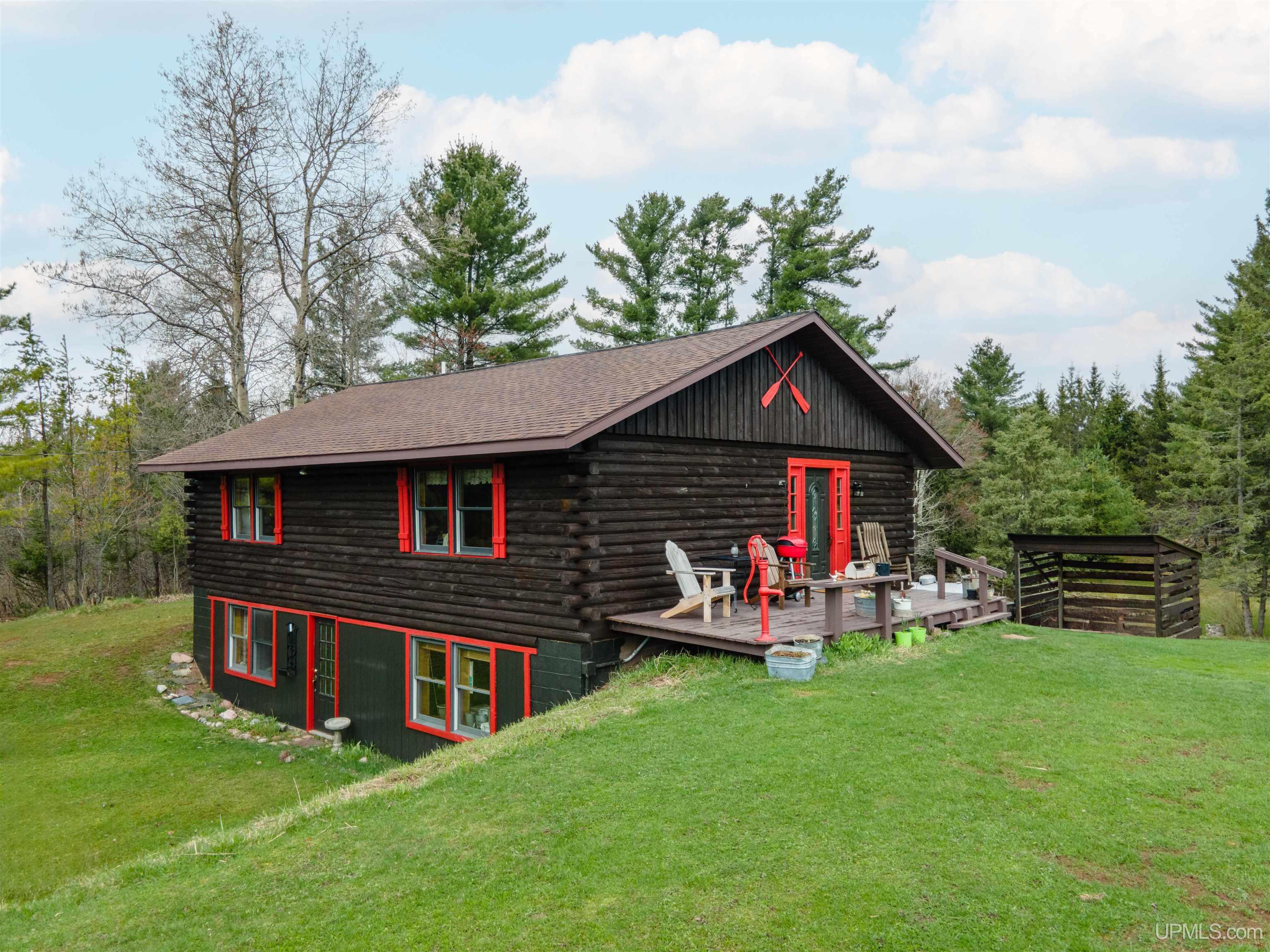 10681 Section 6 Road, Trout Creek, MI, 49967