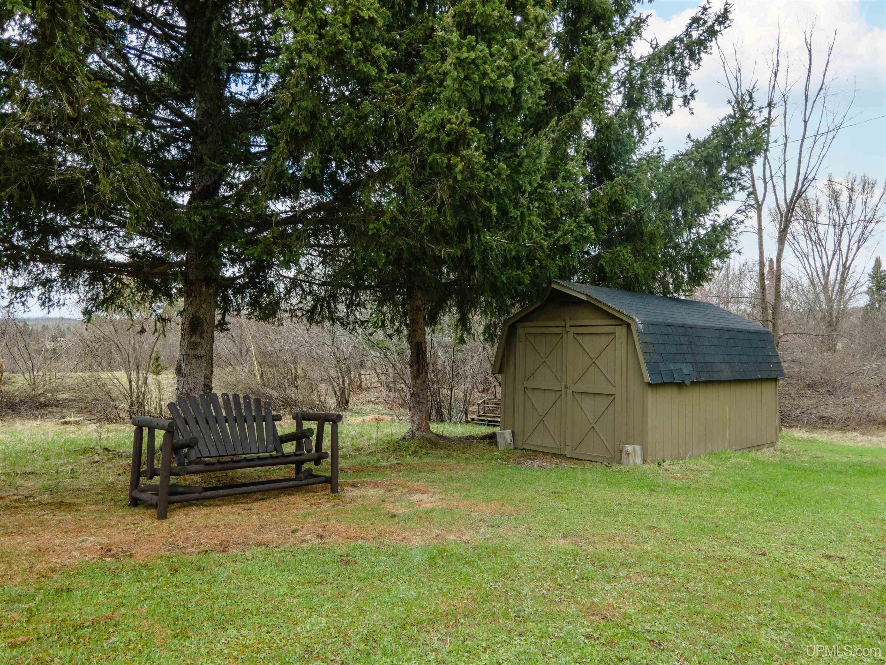 10681 Section 6 Road, Trout Creek, MI, 49967